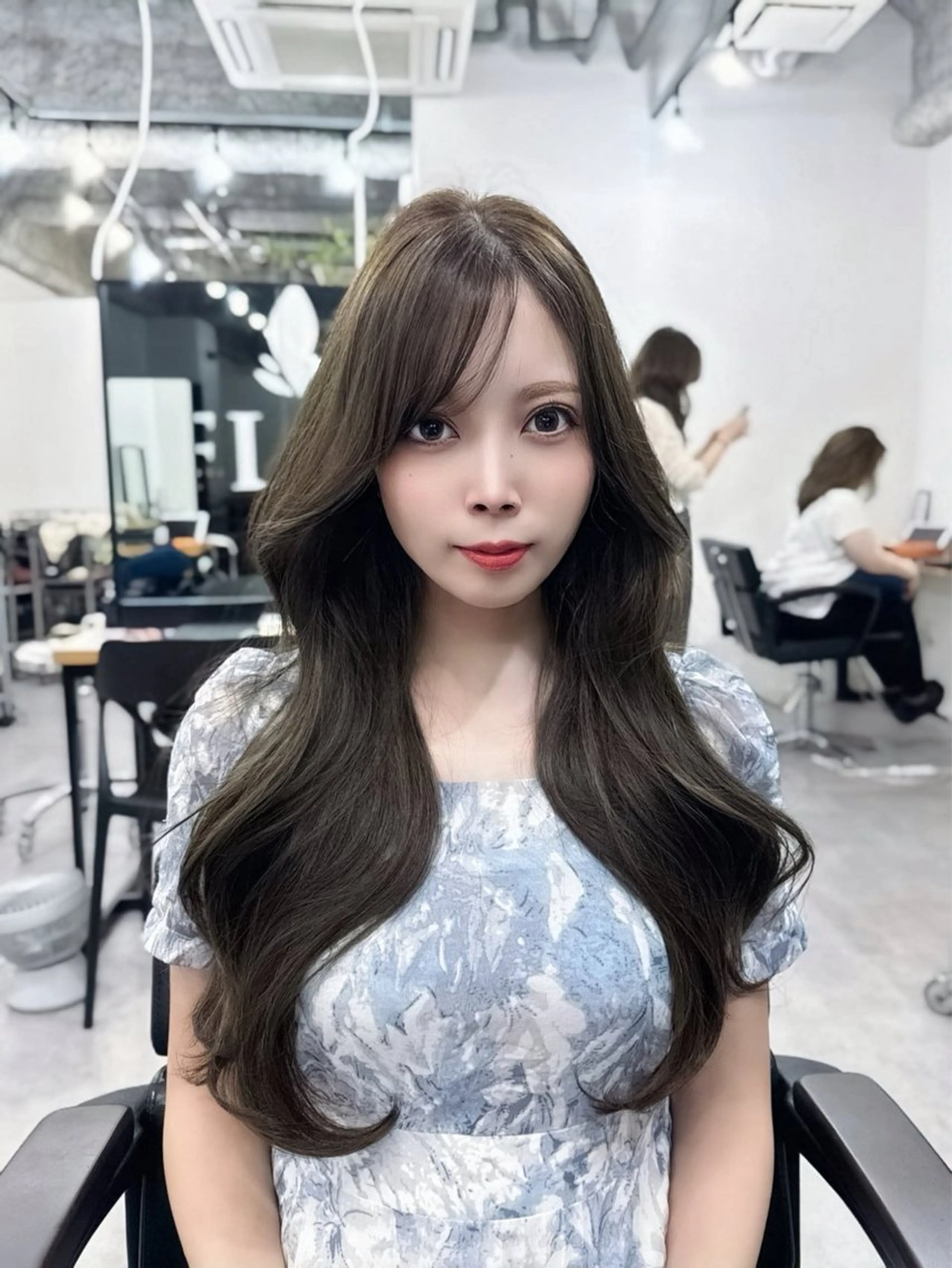 ロング のり🐼顔まわり/ 韓国/レイヤーカットのヘアスタイル