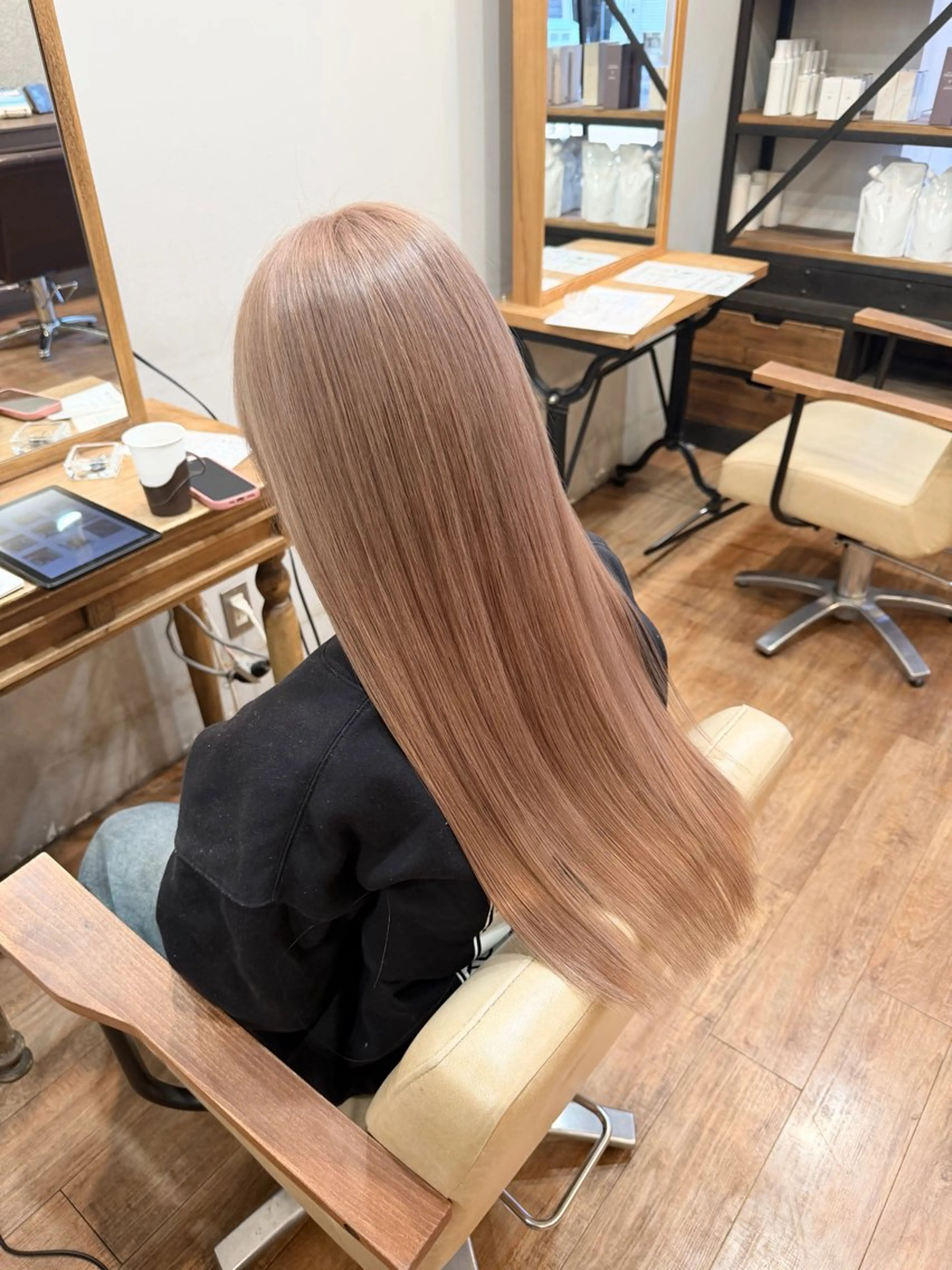 ロング ヘアカラー きむら なみか🪐のヘアスタイル