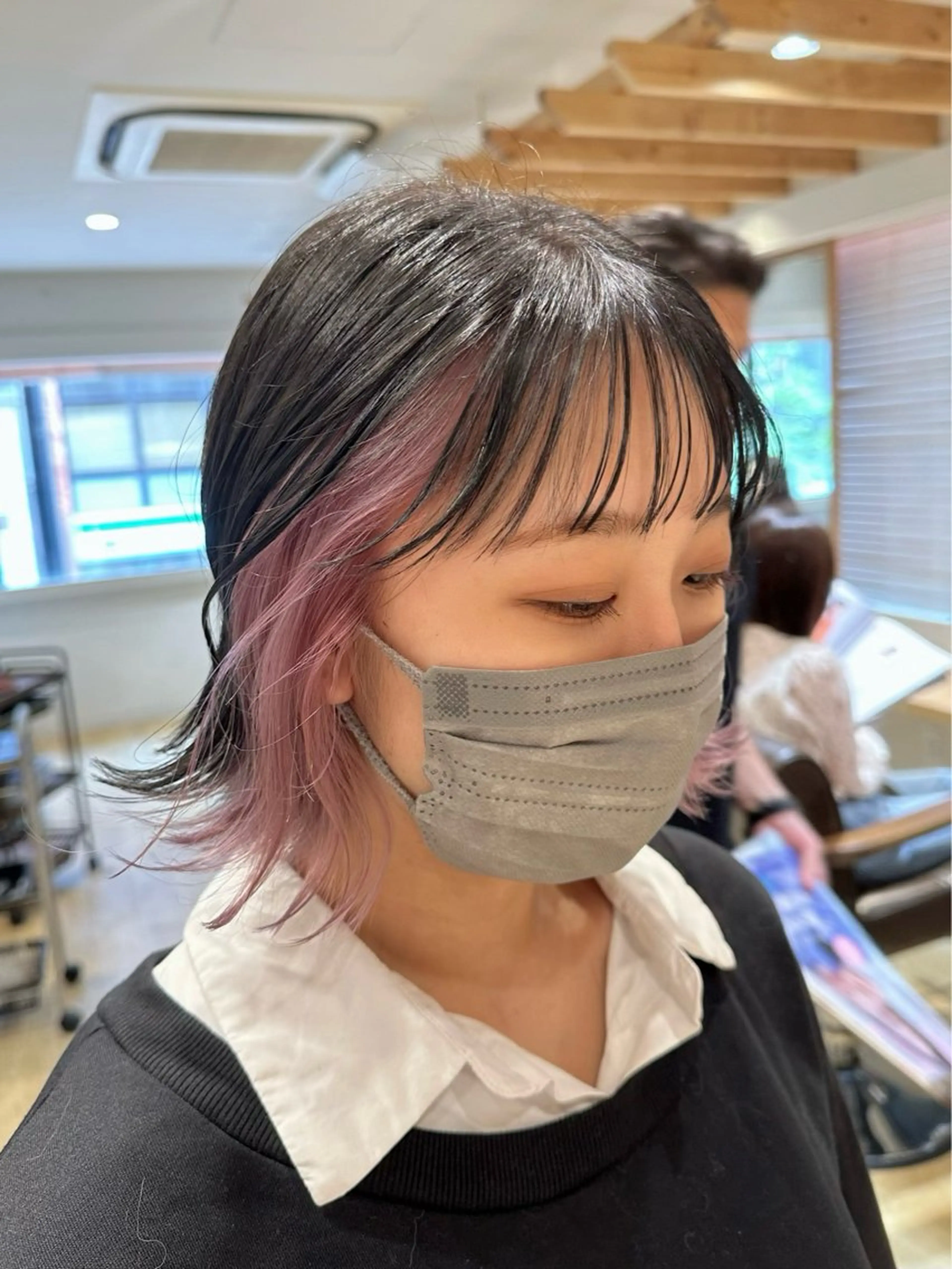 ミディアム カット ヘアカラー 新宿 木下拓哉のヘアスタイル