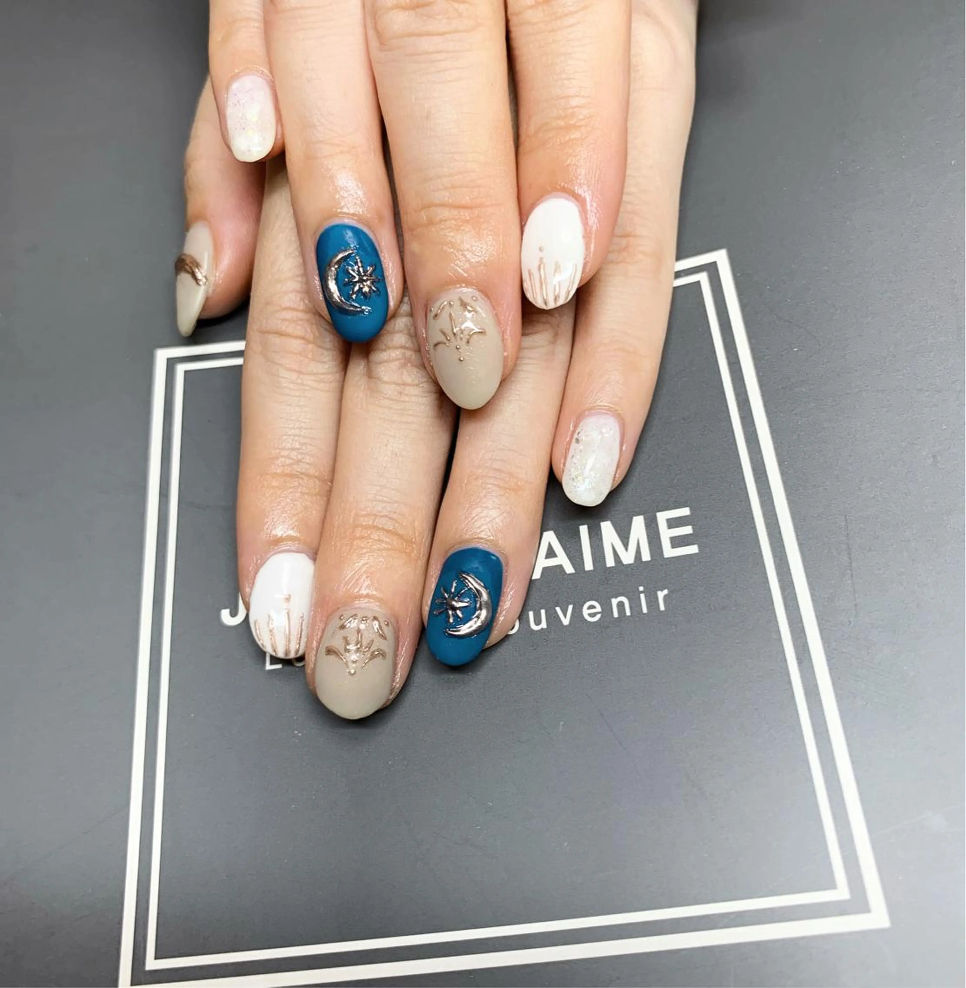 ネイル ハンドネイル misaki ..のネイルデザイン