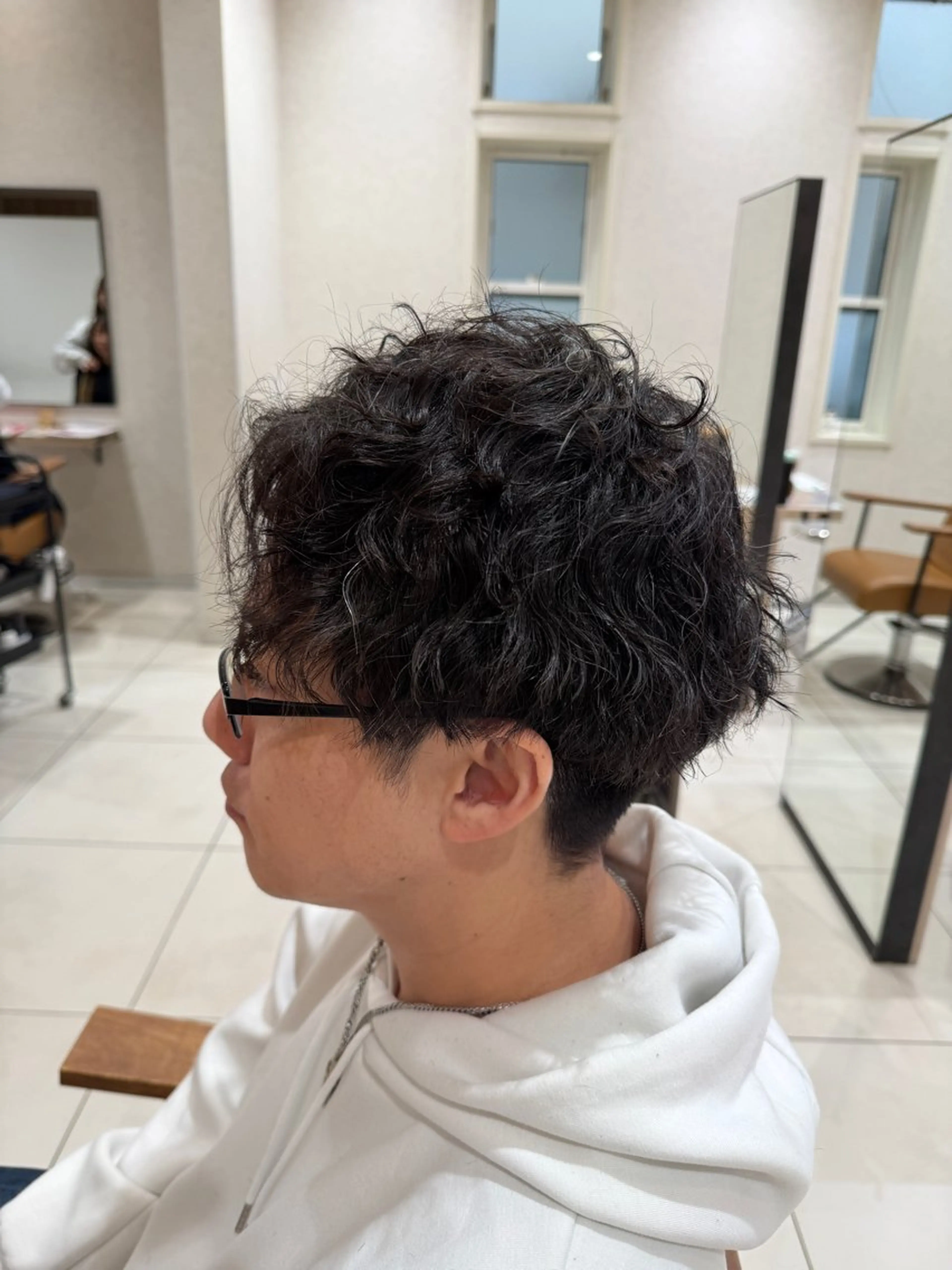 メンズ アップバング メンズ特化フェザー パーマ🚗タケシのヘアスタイル