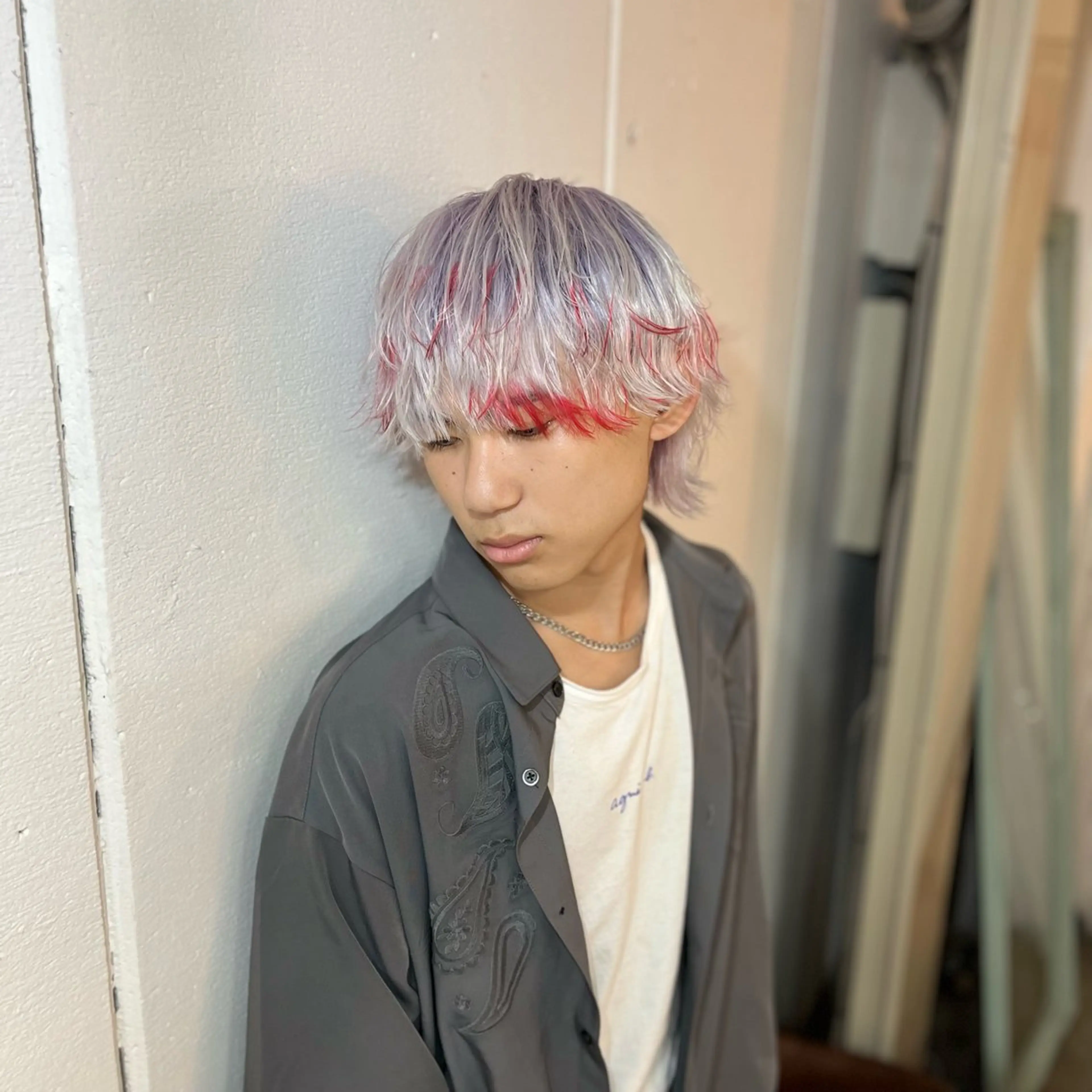 カラー メンズ GaKu/ハイトーン /ブリーチ/レイヤーのヘアスタイル