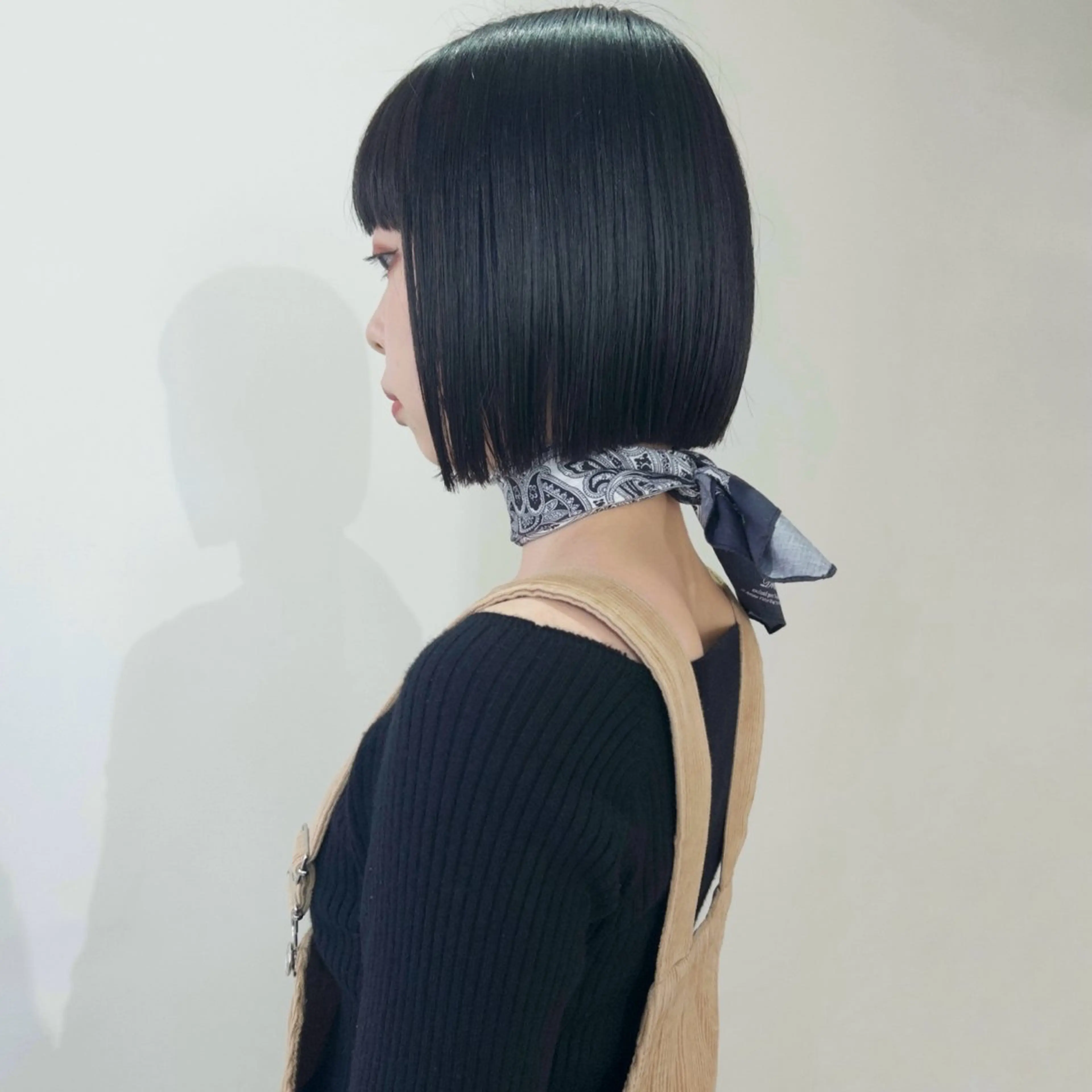 ショート カラー 透明感カラー 顔まわりレイヤー 顔周りカット レイヤーカット カット トリートメント nonoka オリーブ/レイヤーのヘアスタイル