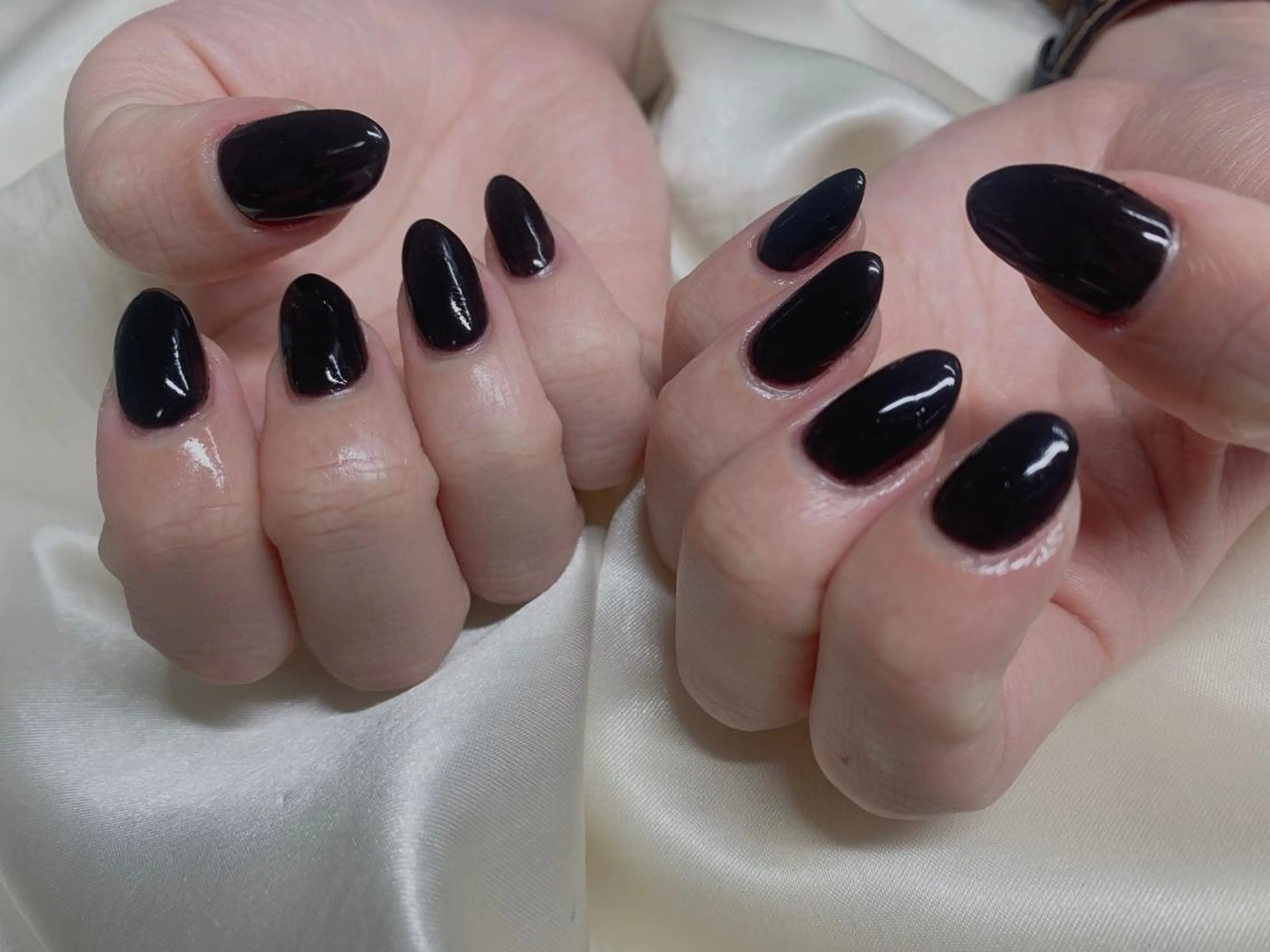 ネイル ワンカラーネイル ハンドネイル mogunail &blowのネイルデザイン