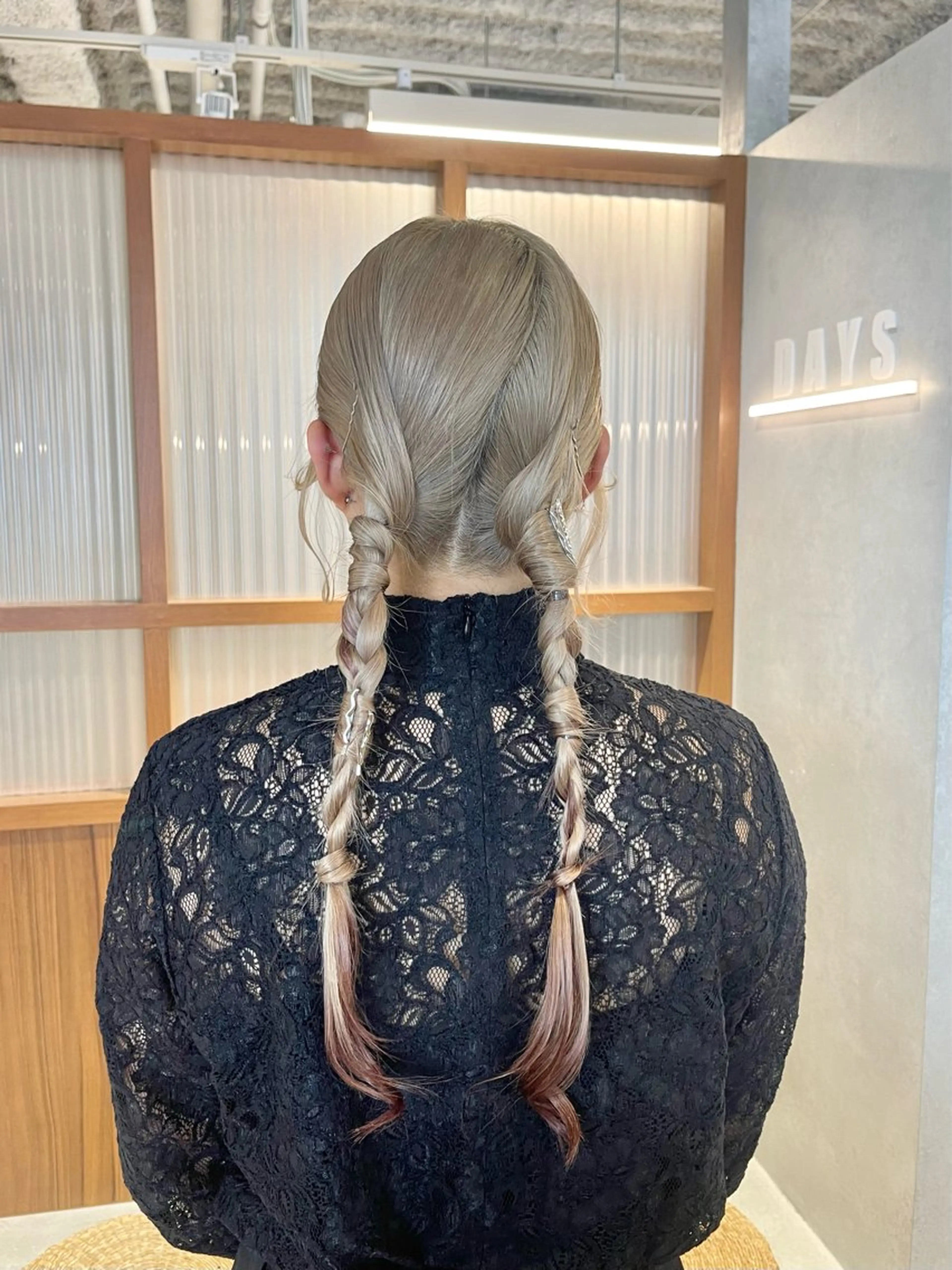 ロング ヘアアレンジ ヘアセット himeka🪽 アレンジ/ブリーチのヘアスタイル