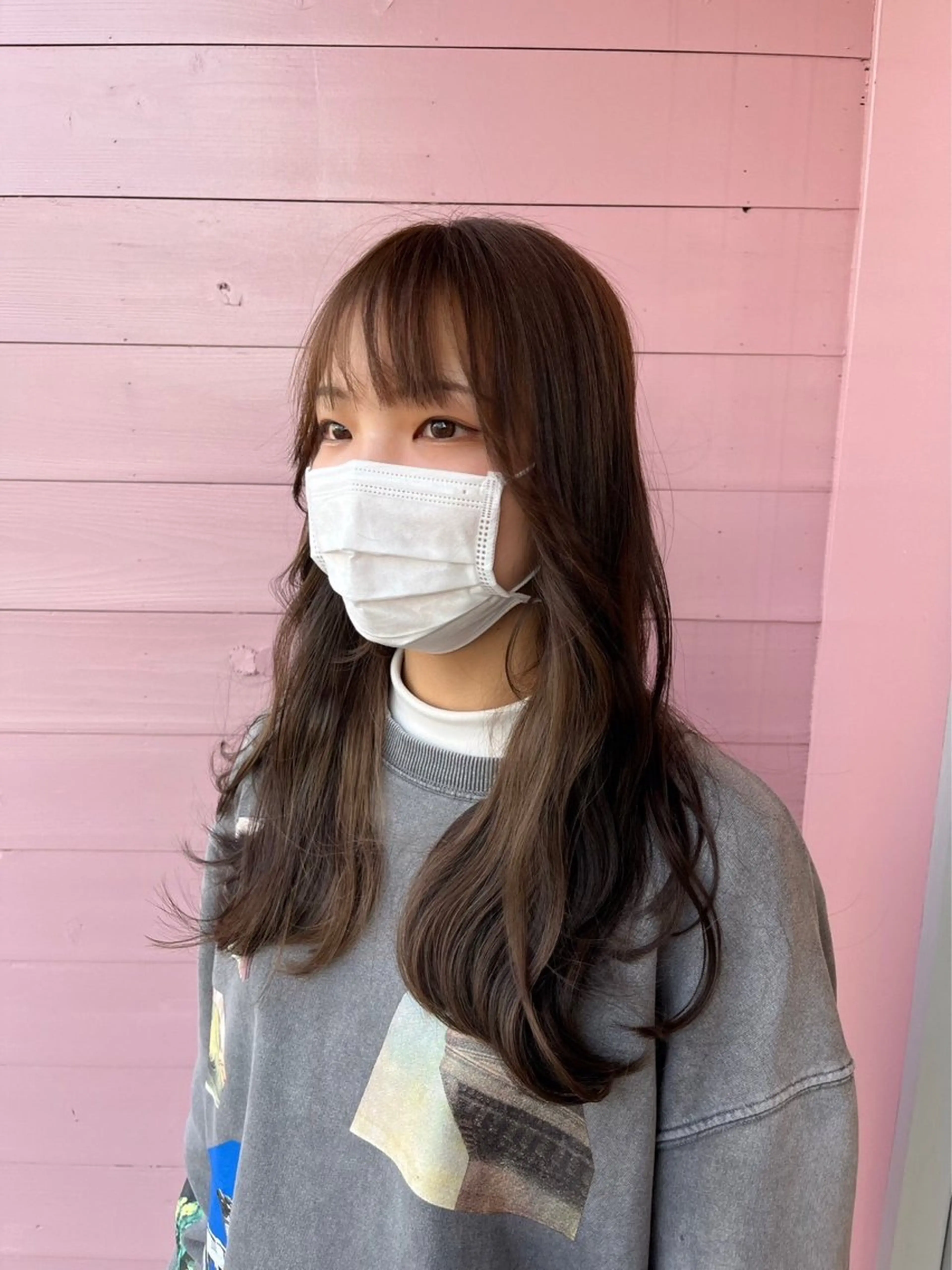 セミロング カラー ベージュカラー インナーカラー ミルクティーベージュ カット ヘアカラー トリートメント .5 by SOLEIL藤沢店のヘアスタイル