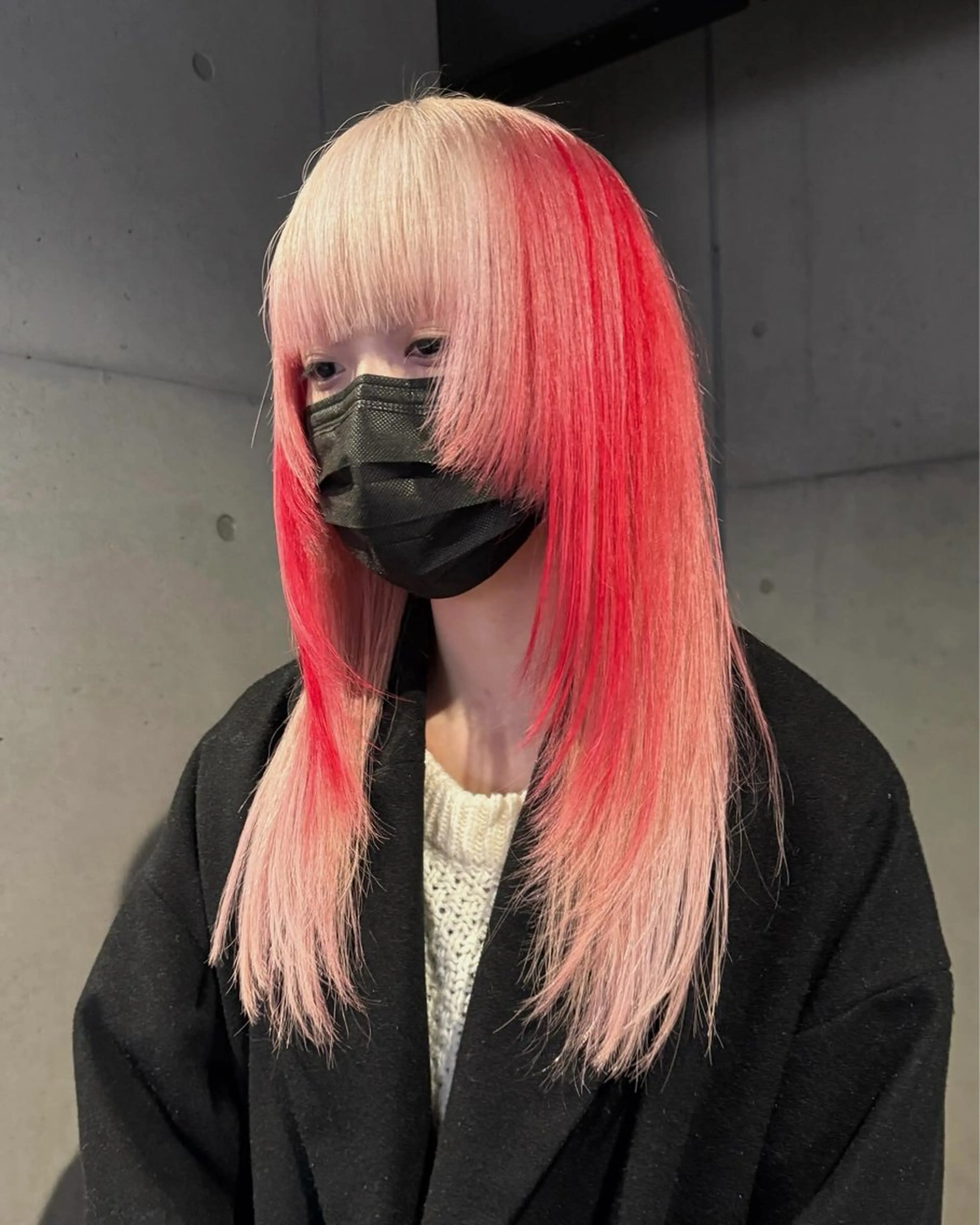 ロング カラー だいち/ブリーチ/ レイヤーカットのヘアスタイル