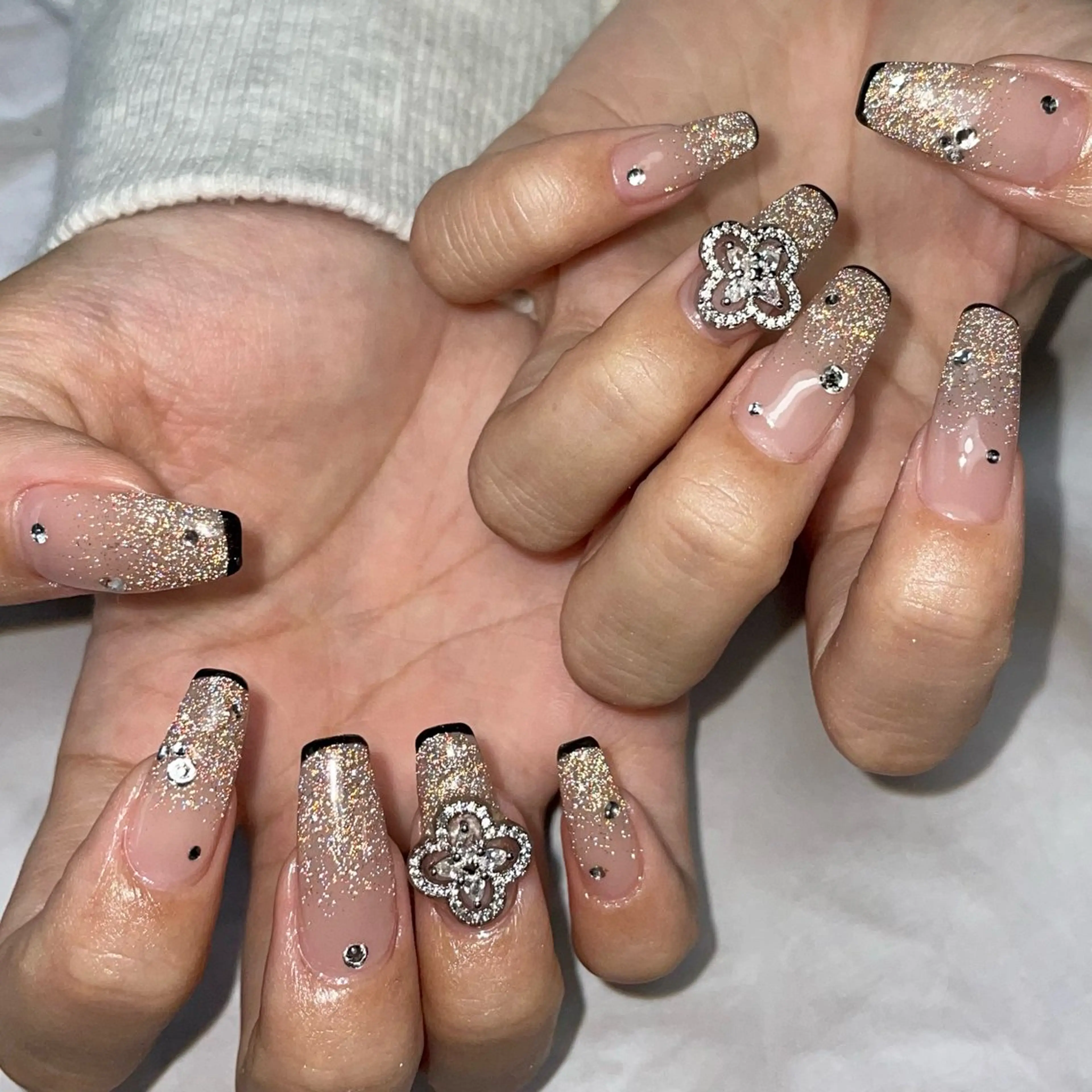 ネイル フラッシュネイル 持ち込み ハンドネイル Reflection marikoのネイルデザイン