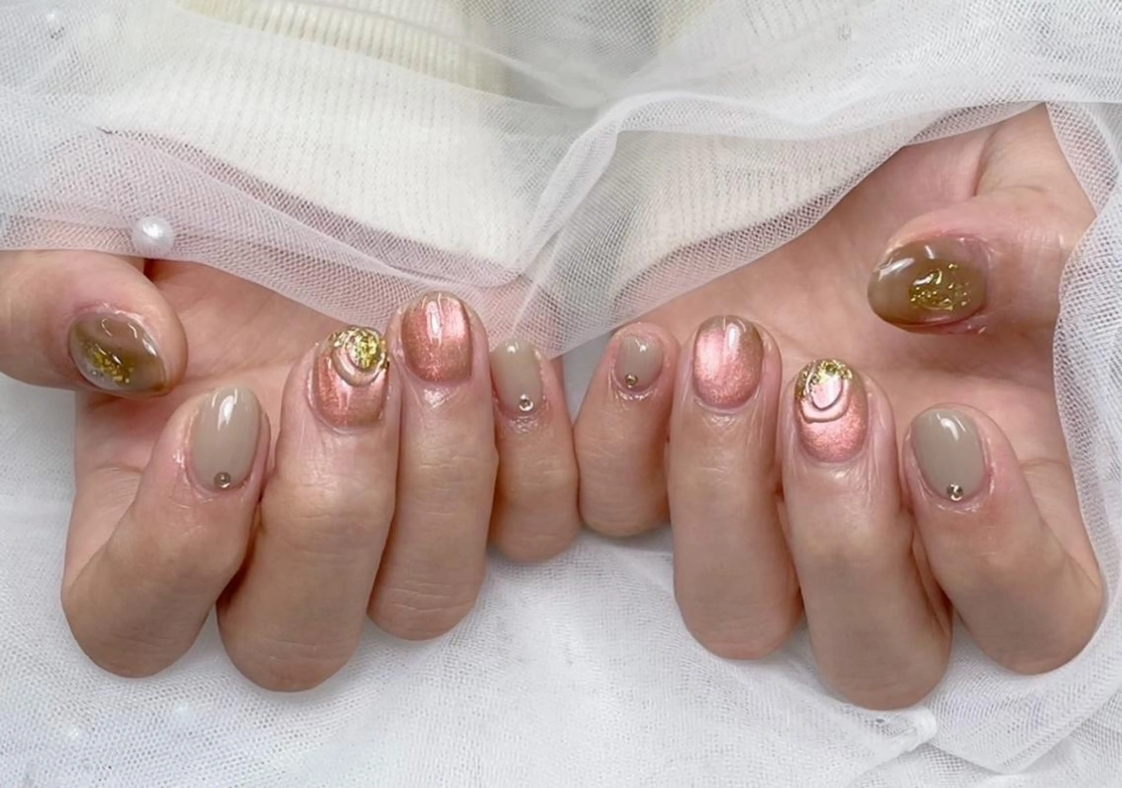 ネイル 新宿AOI フォルム重視のネイルデザイン