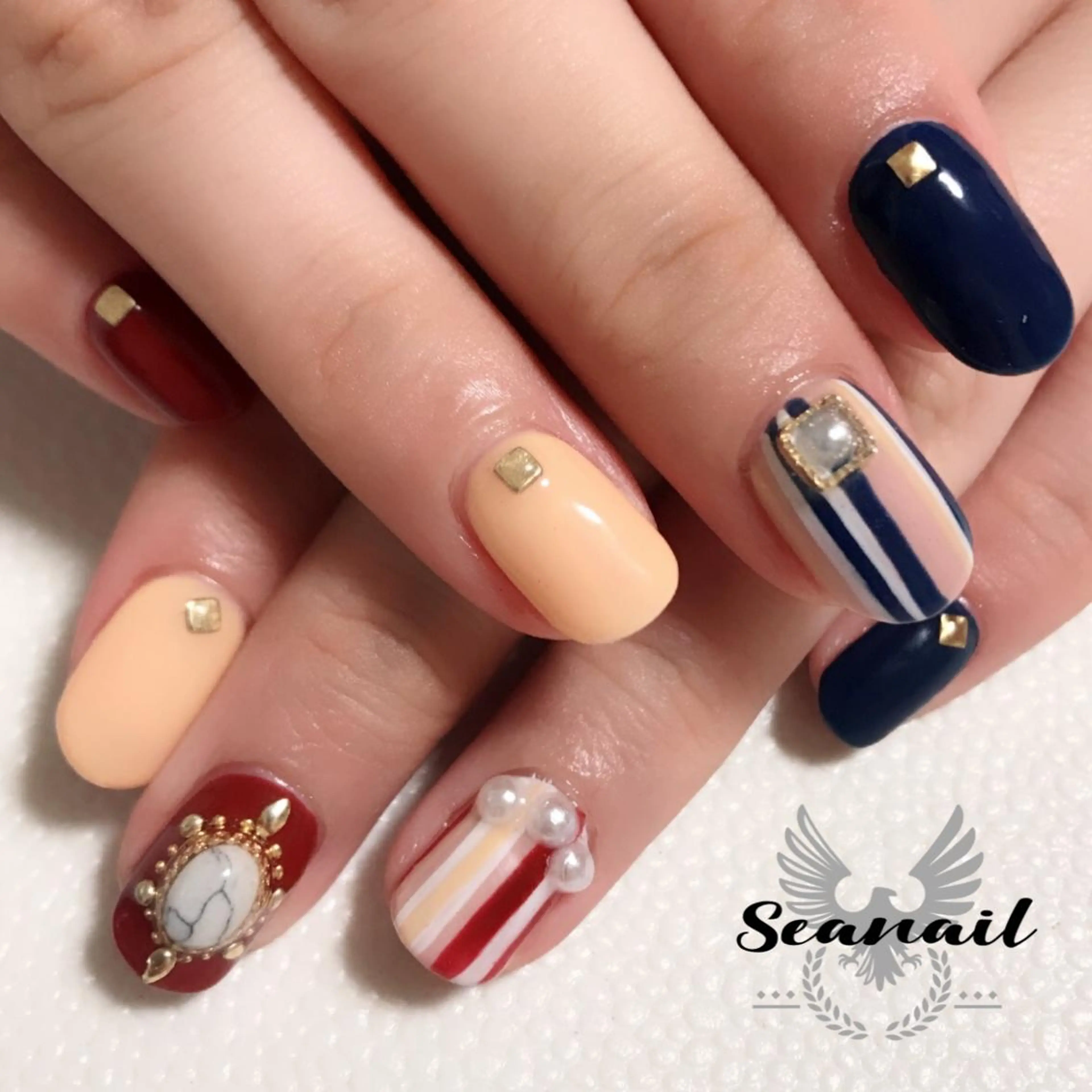 ネイル 小尾 栞のネイルデザイン