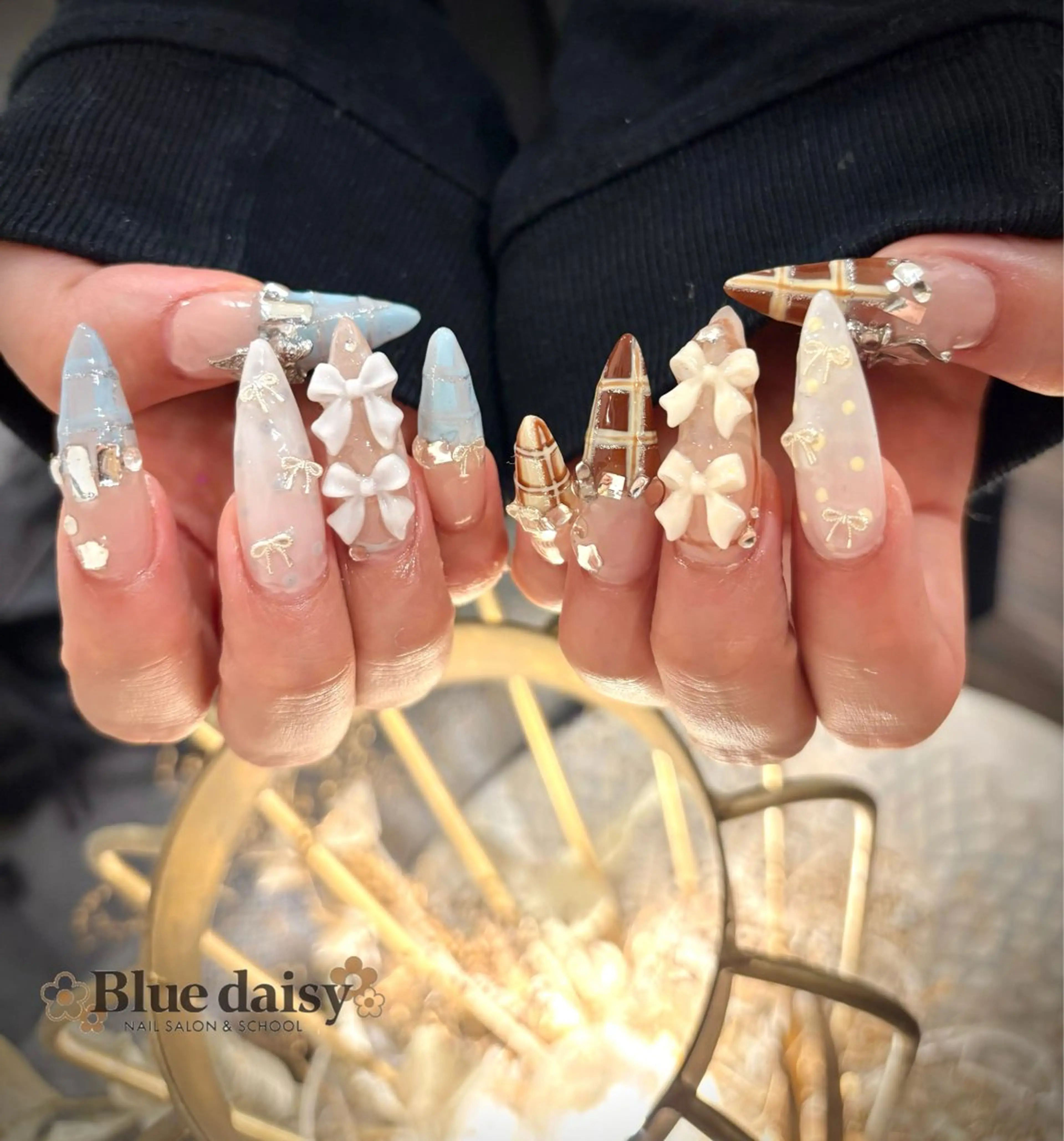 ネイル ハンドネイル Blue daisy 栄本店のネイルデザイン