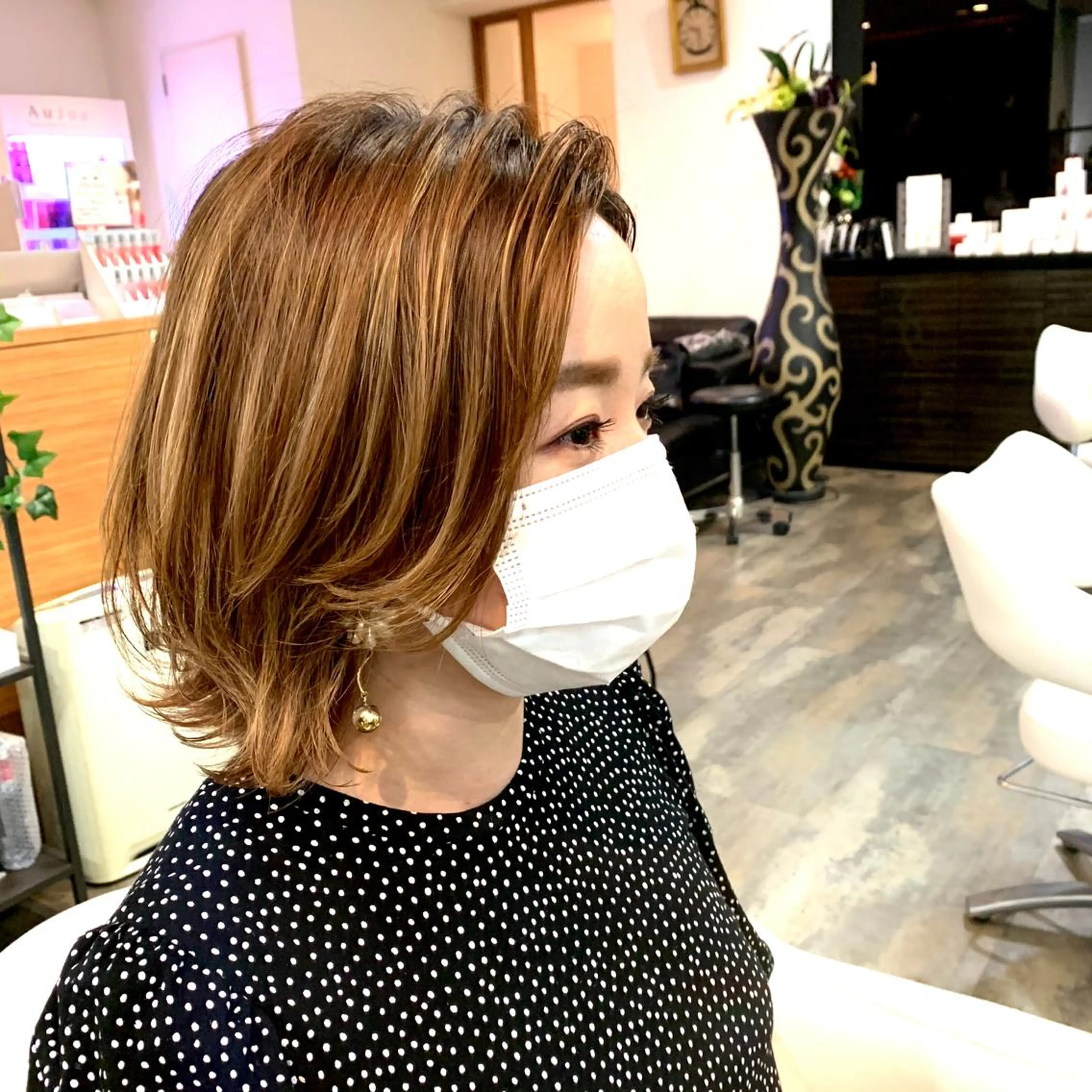 ショート カラー 畑中康志 美髪矯正/ハイトーンのヘアスタイル