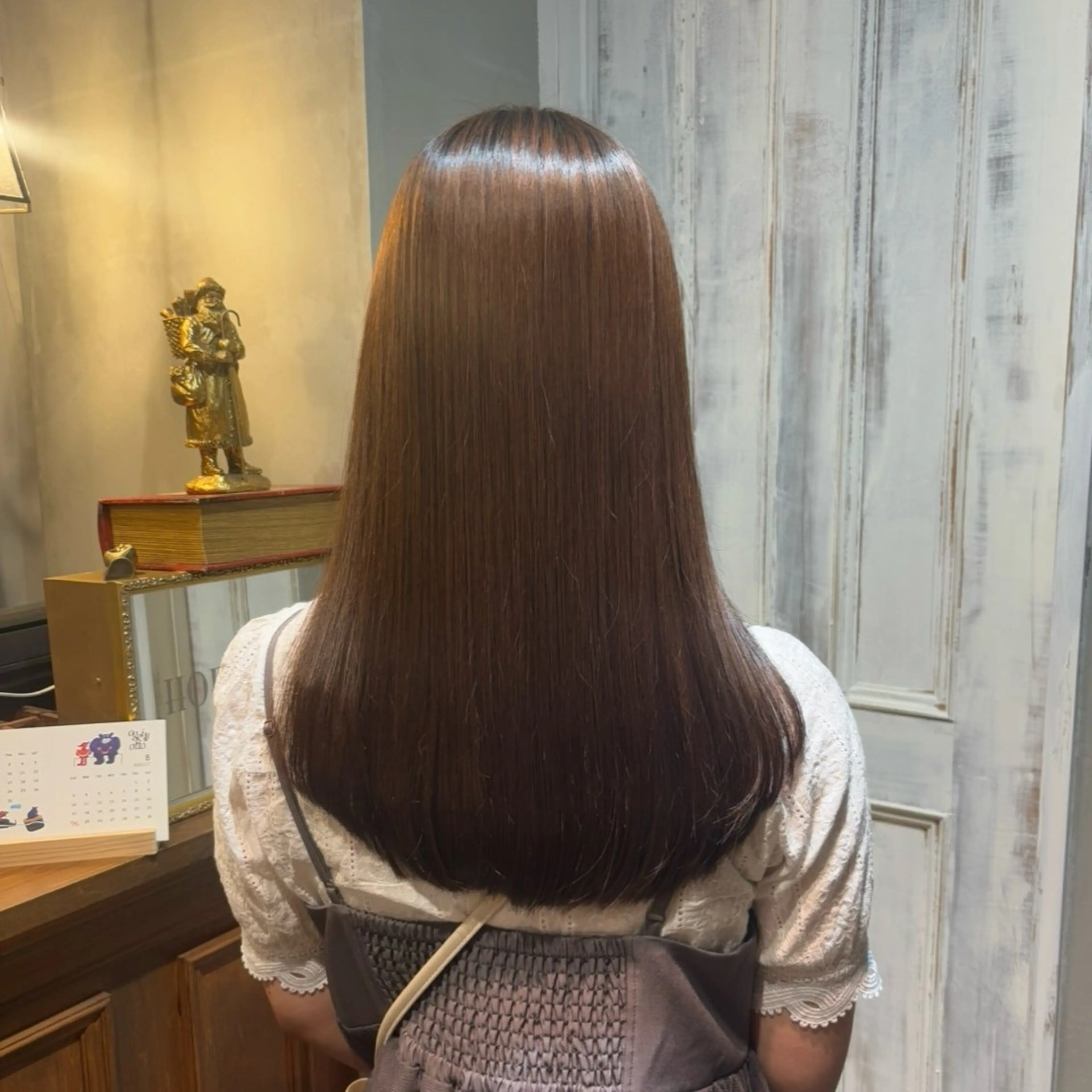 🔮【リピーターの方限定クーポン】似合わせカット+透明感ワンカラー+超音波アイロントリートメント🔮の写真