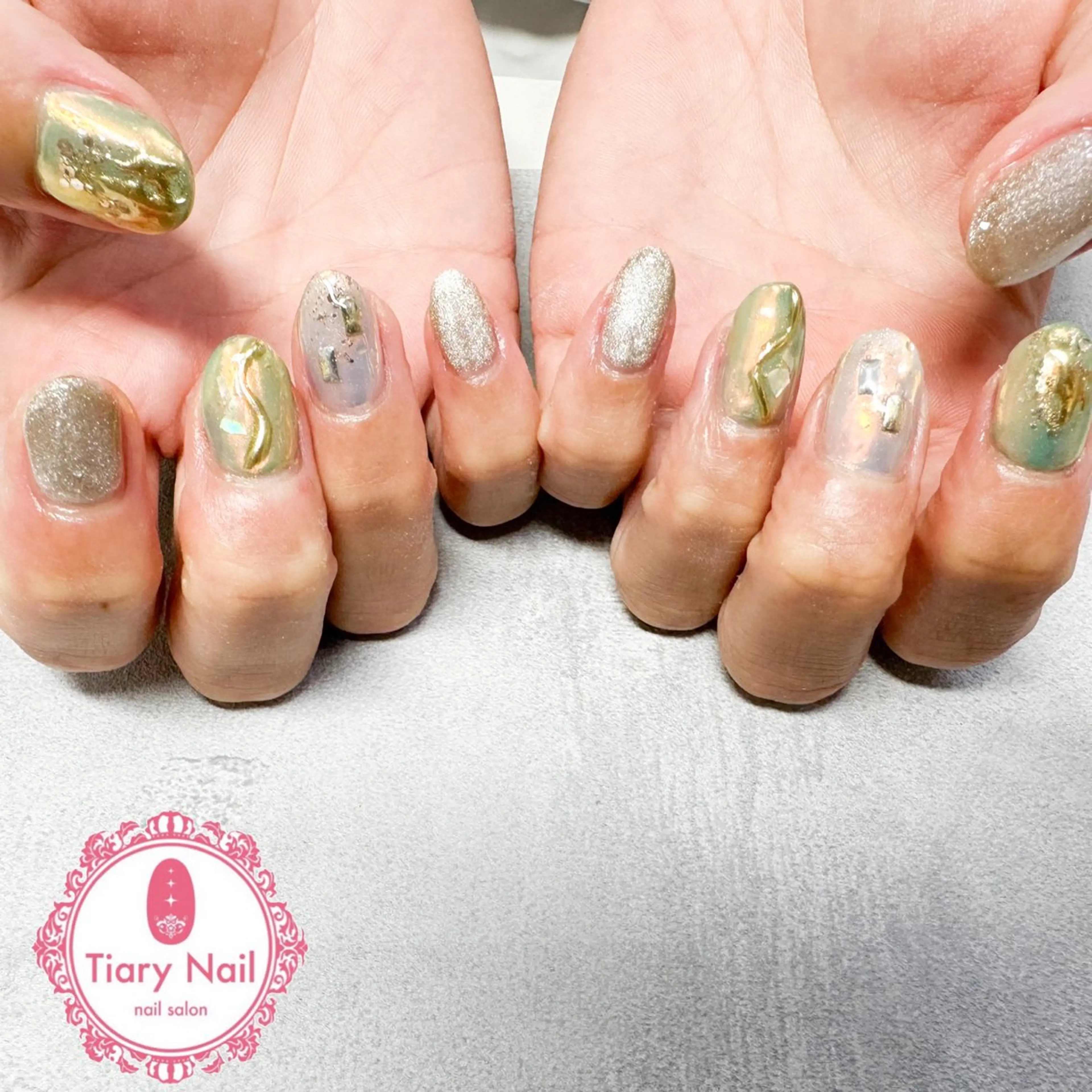 ネイル tiarynail K K🐼のネイルデザイン