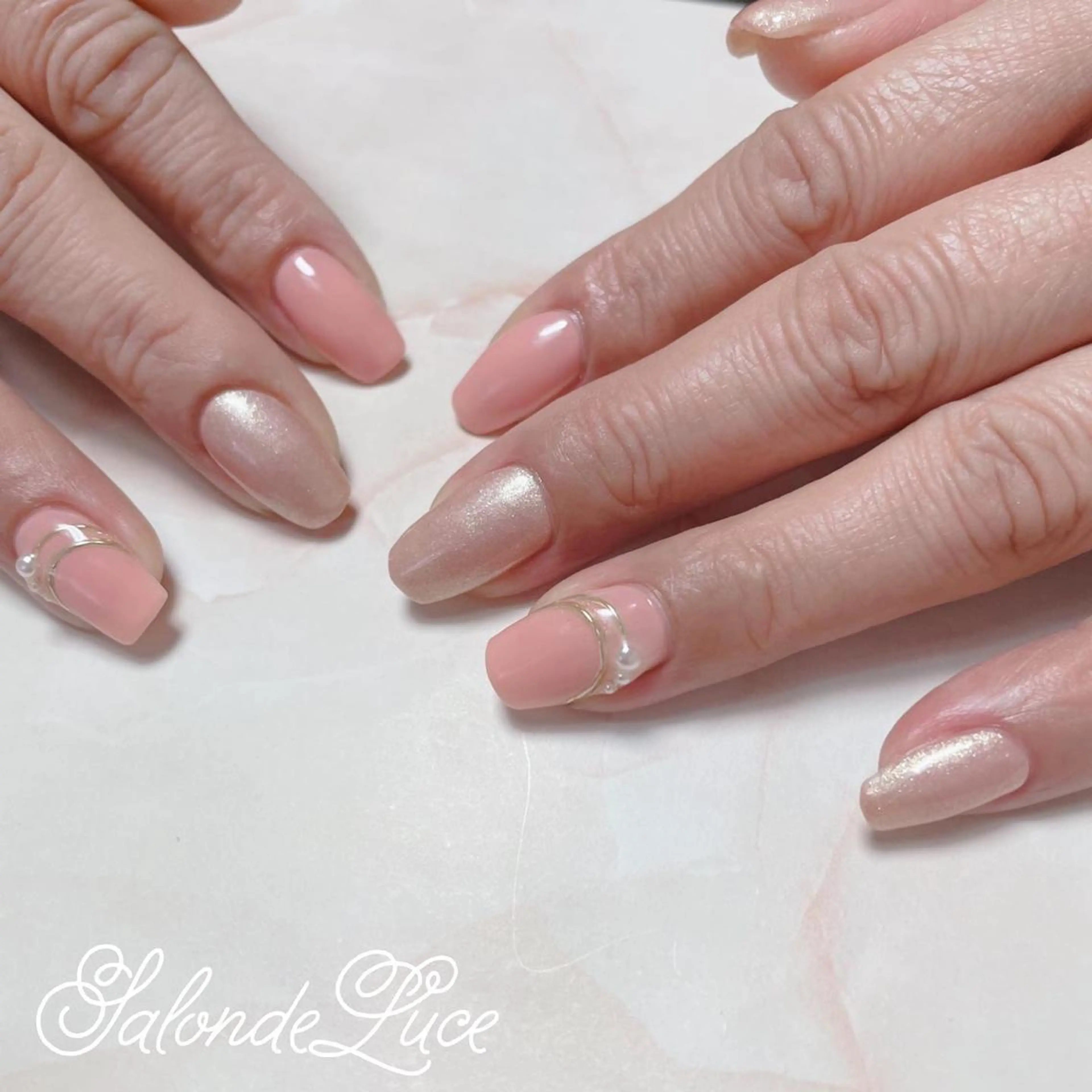 ネイル ミラーネイル Salon de Luceのネイルデザイン