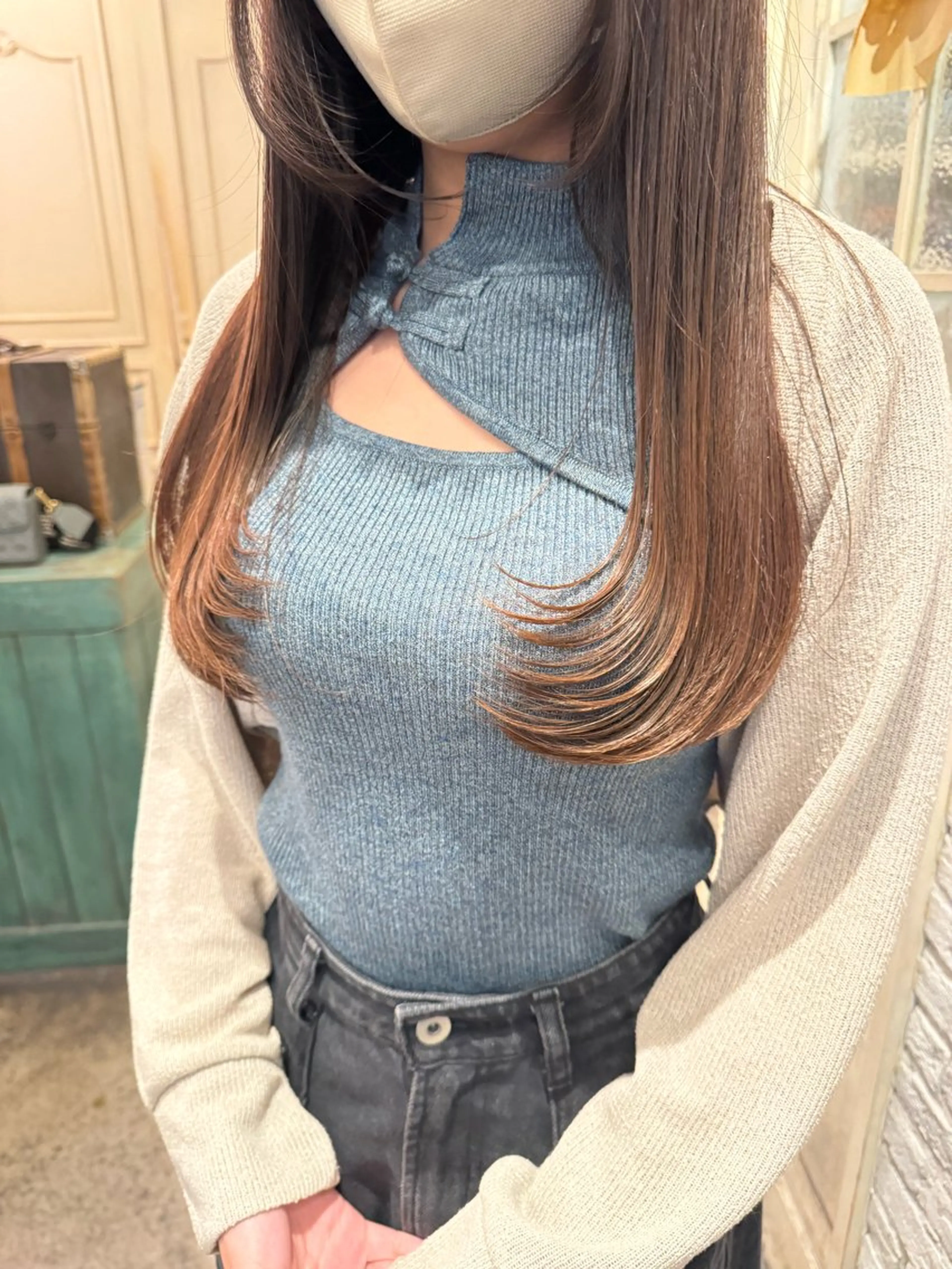 ロング 小村 理音のヘアスタイル