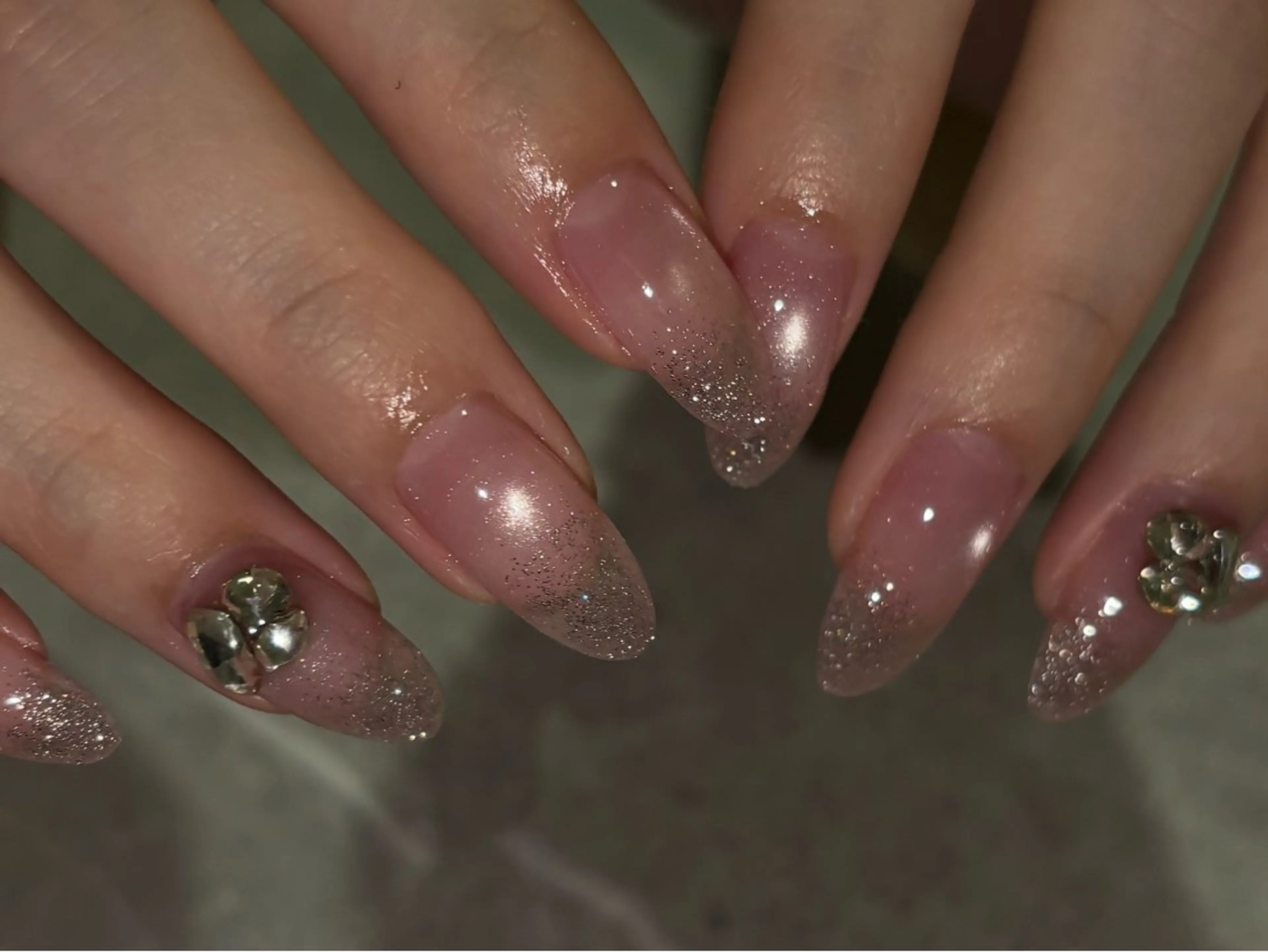 ネイル ハンドネイル ANNE 綾瀬店 SUZUKAのネイルデザイン