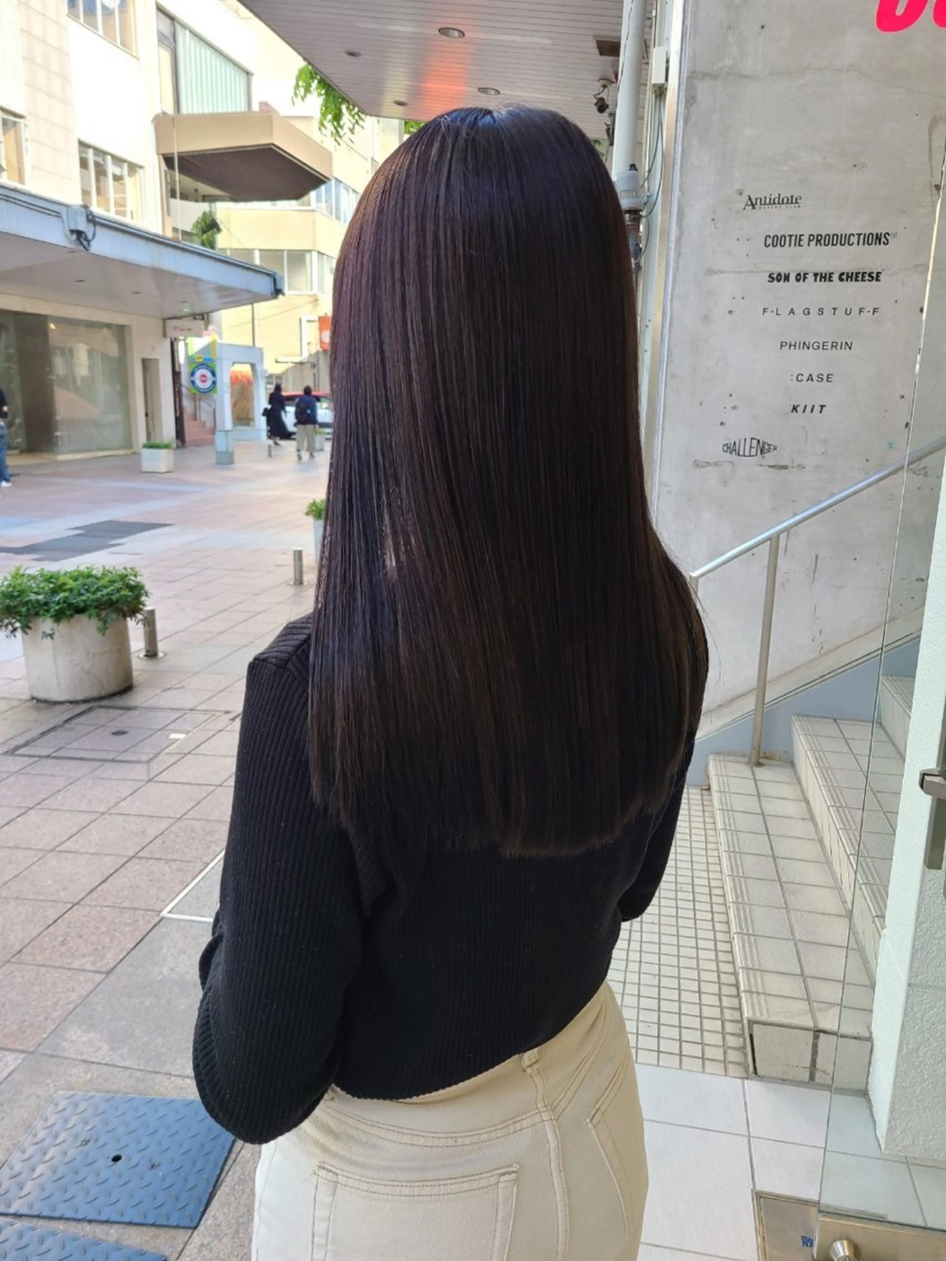 セミロング カラー ヘアアレンジ 8HAIR / MAYUのヘアスタイル