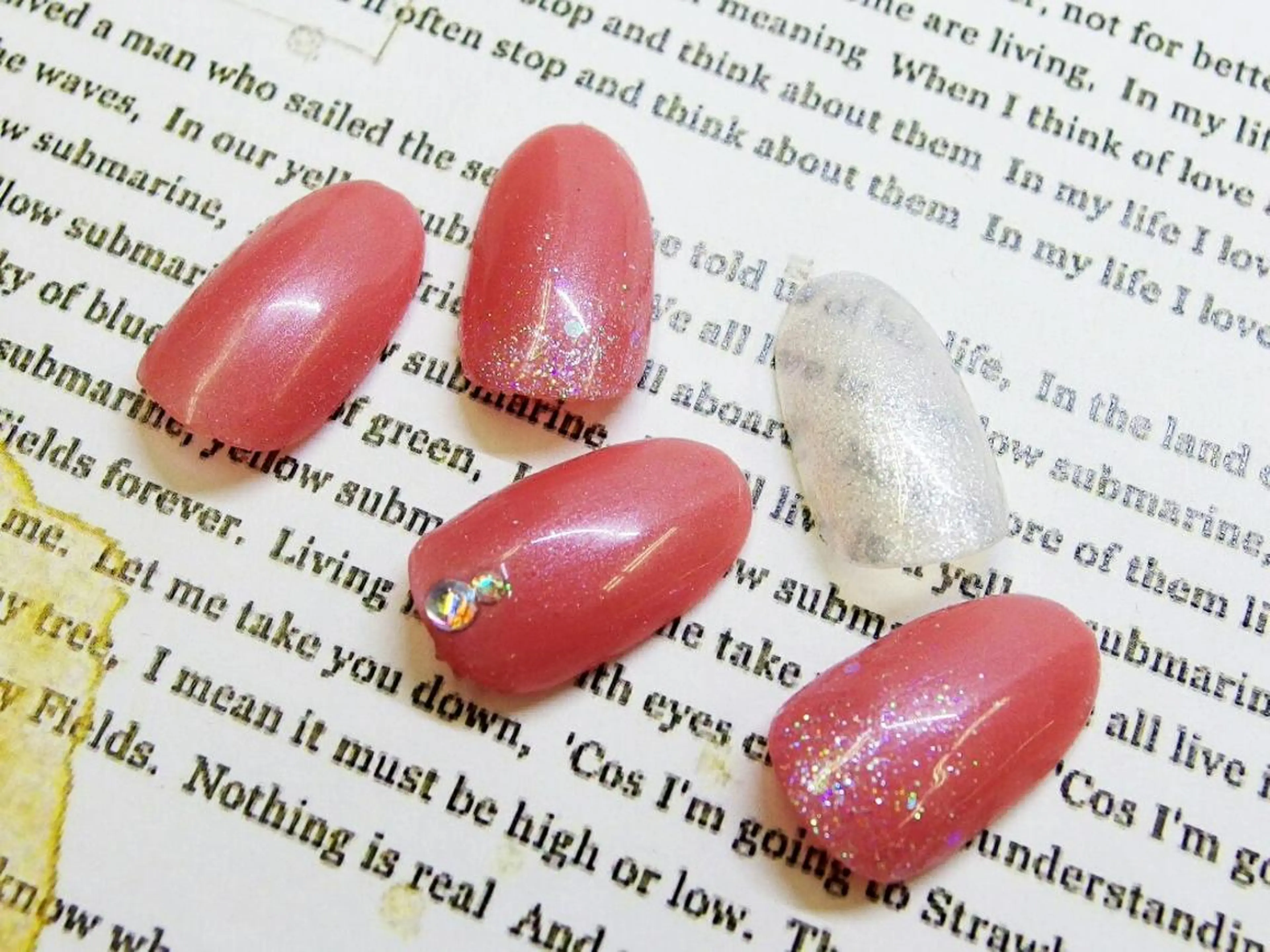 ネイル 春ネイル ティーエヌ 金山駅東口店のネイルデザイン