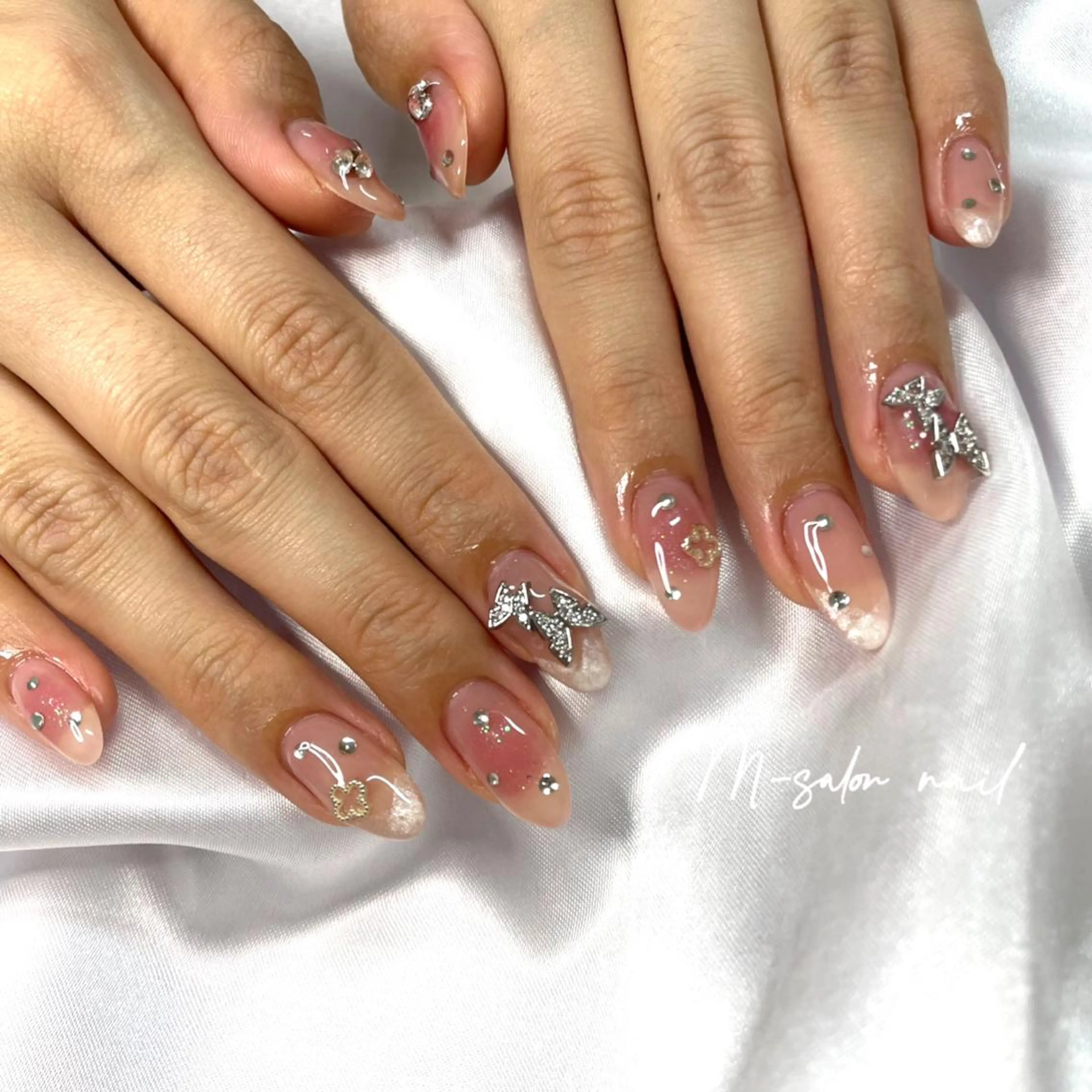 ネイル チークネイル ハンドネイル 韓国/網紅/パーツ M-salonのネイルデザイン