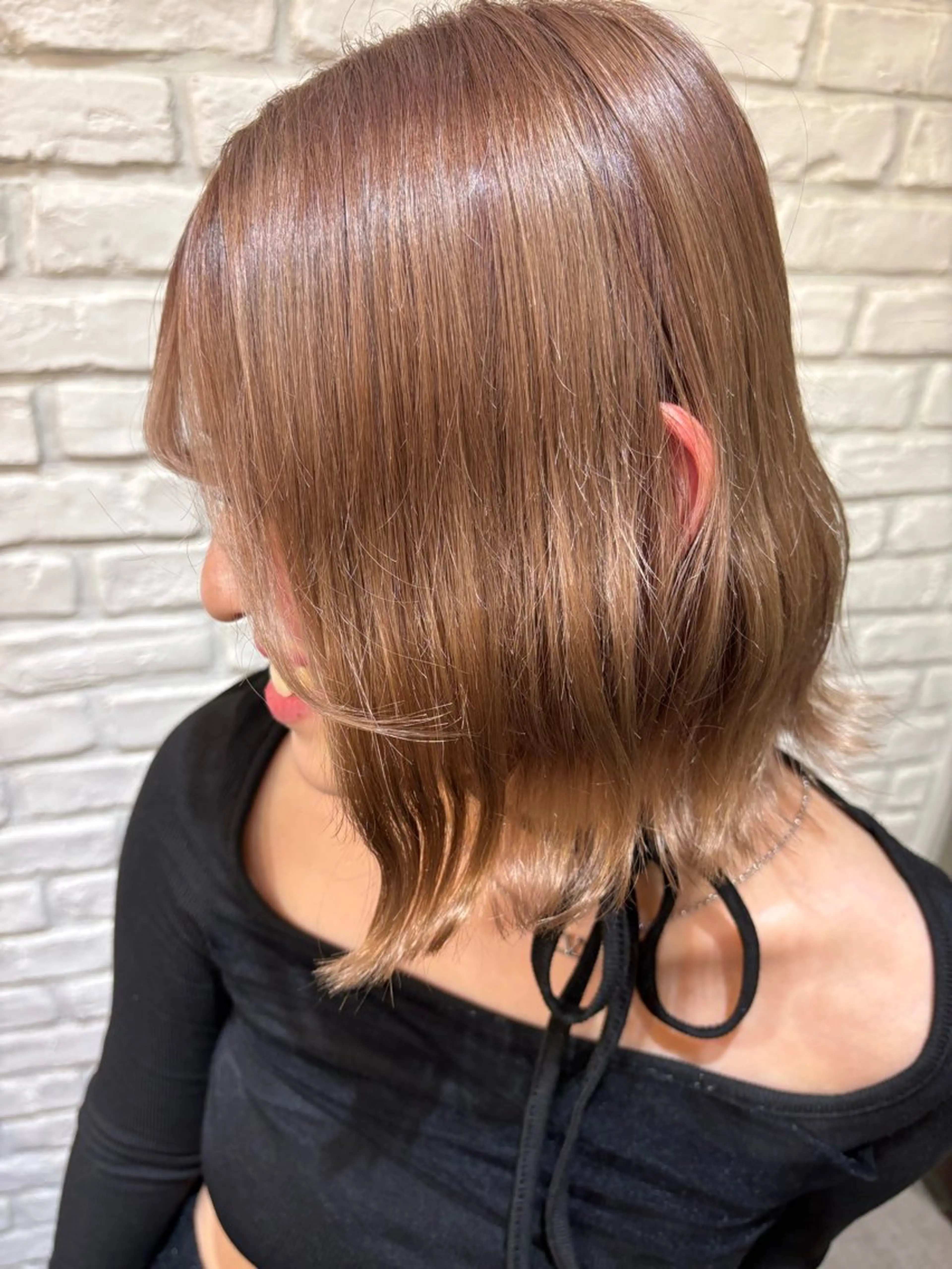 ミディアム カラー ベージュカラー ピンクカラー ヘアカラー り このヘアスタイル