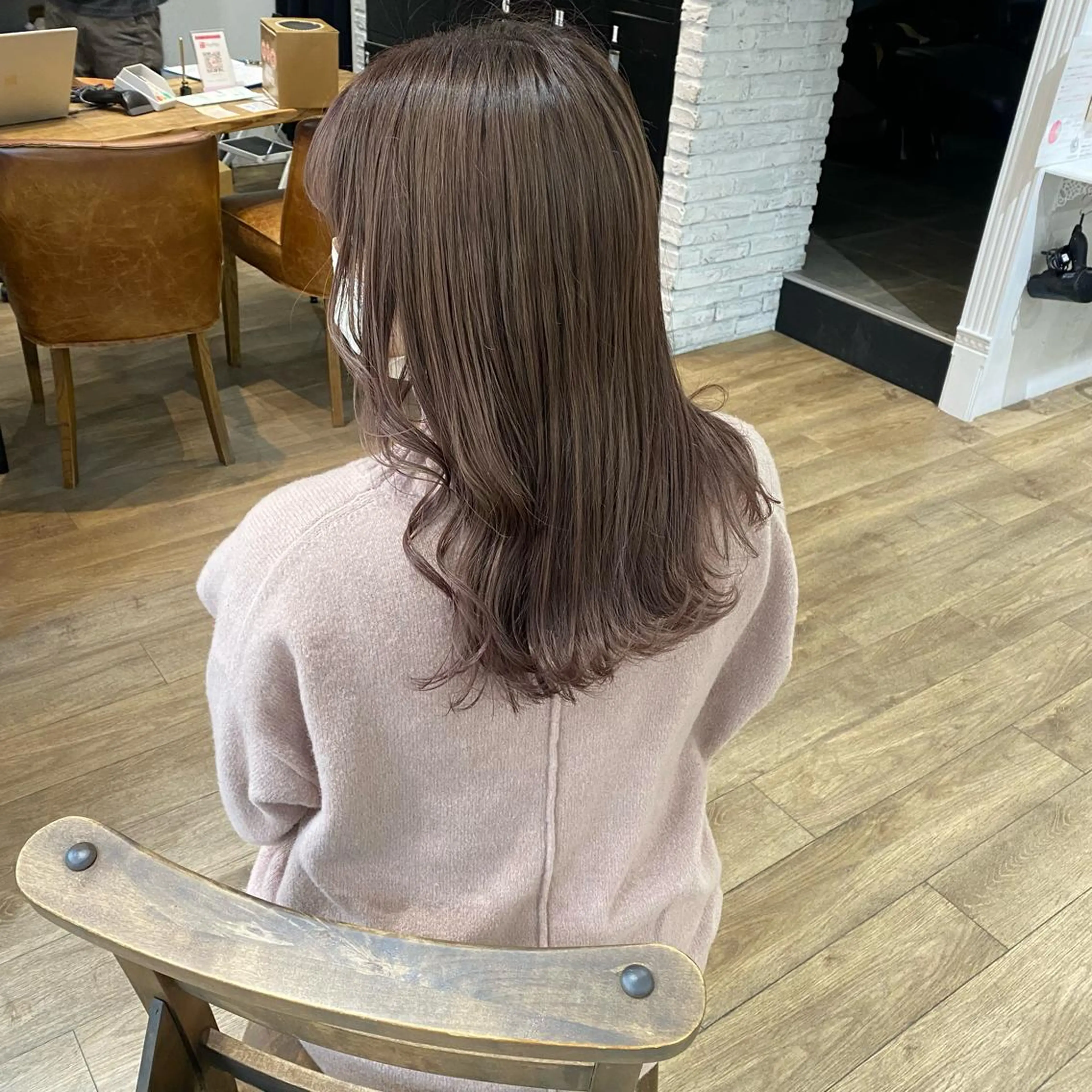 ロング カラー ヘアアレンジ ベージュカラー ピンクカラー ヘアカラー トリートメント あおい 🍒暖色カラーのヘアスタイル