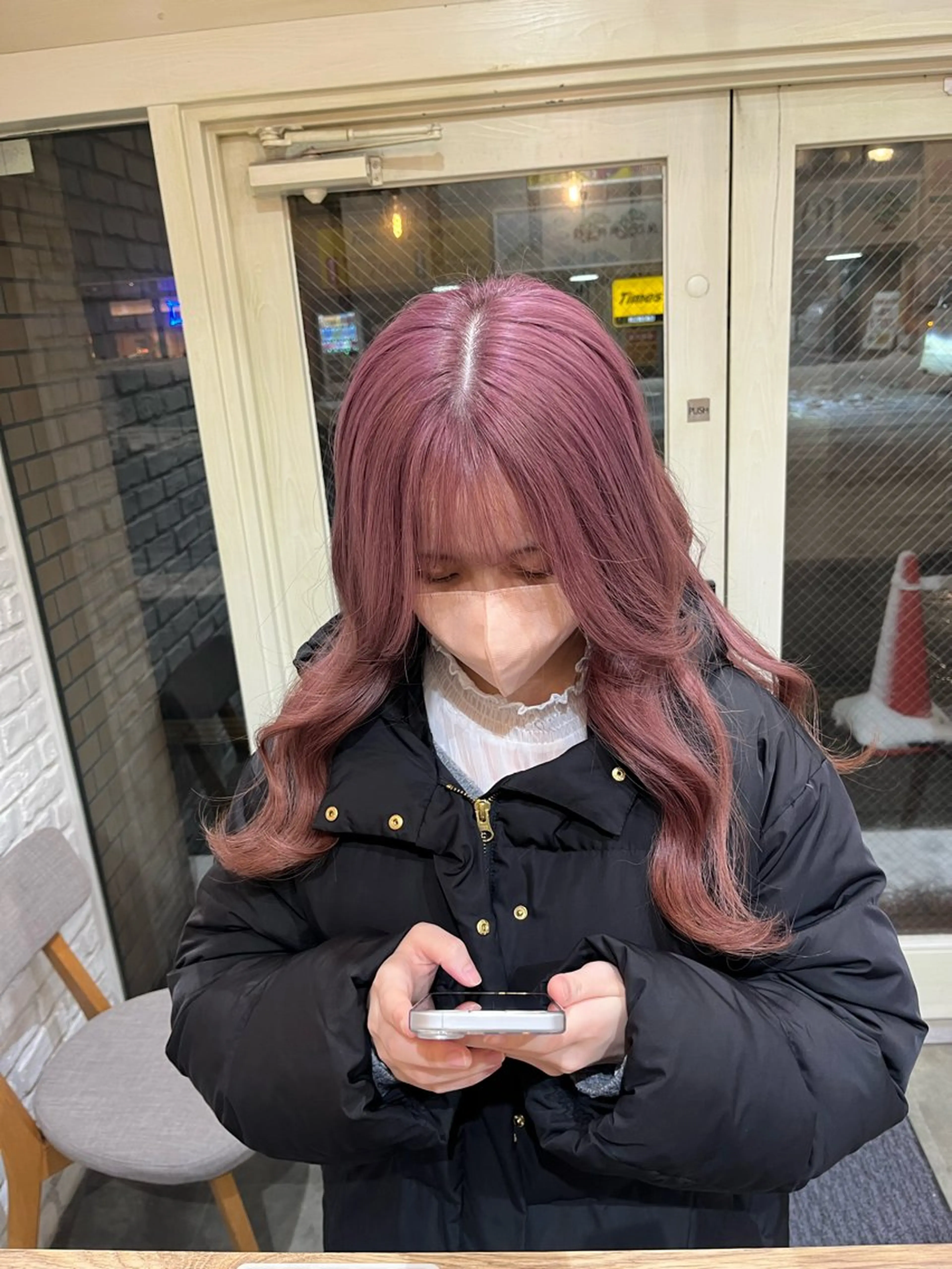 カラー ミジュ/ ハイトーンのヘアスタイル