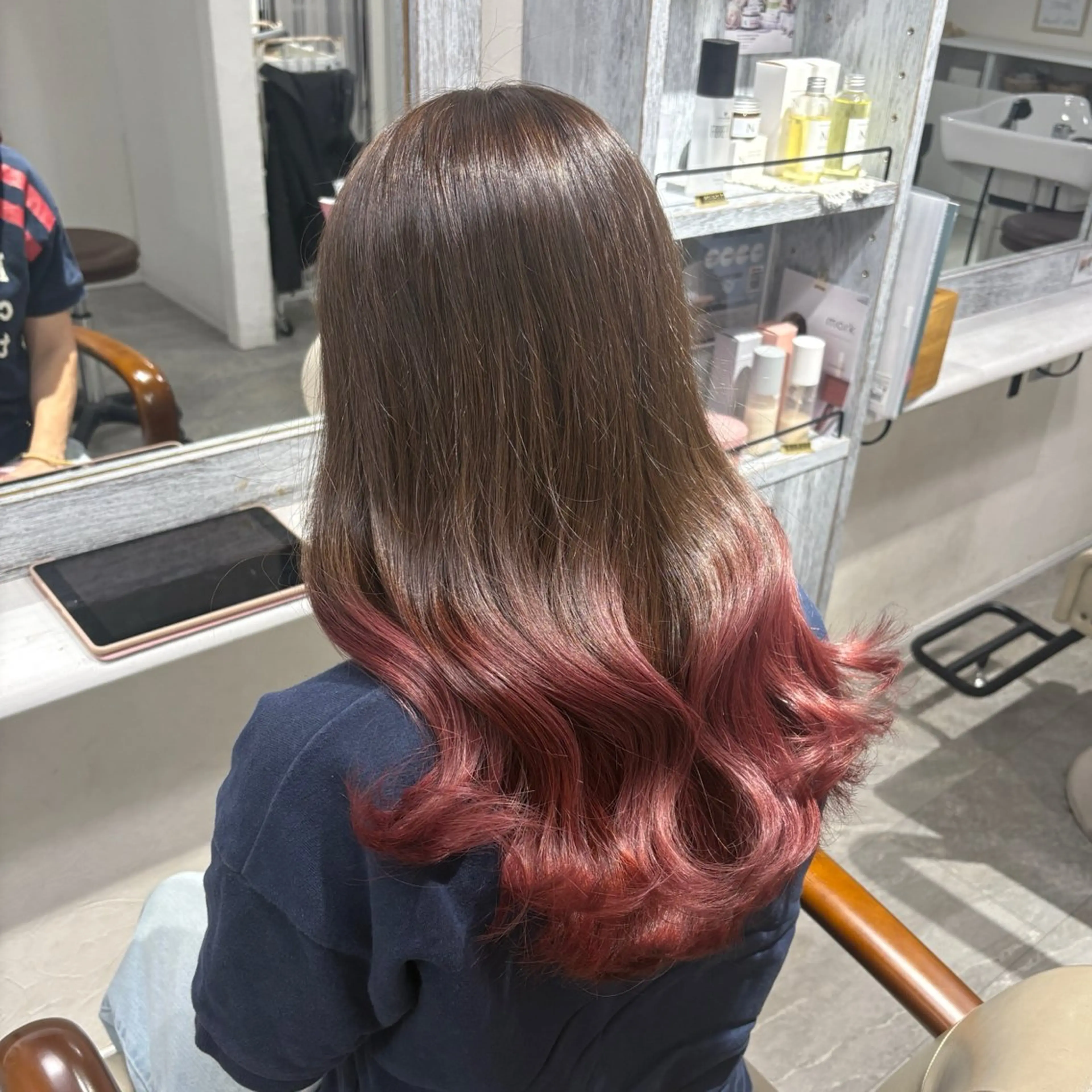 カラー ブリーチ ブラウンカラー ピンクカラー ヘアカラー mayuka🐾 /カラー/まつパのヘアスタイル