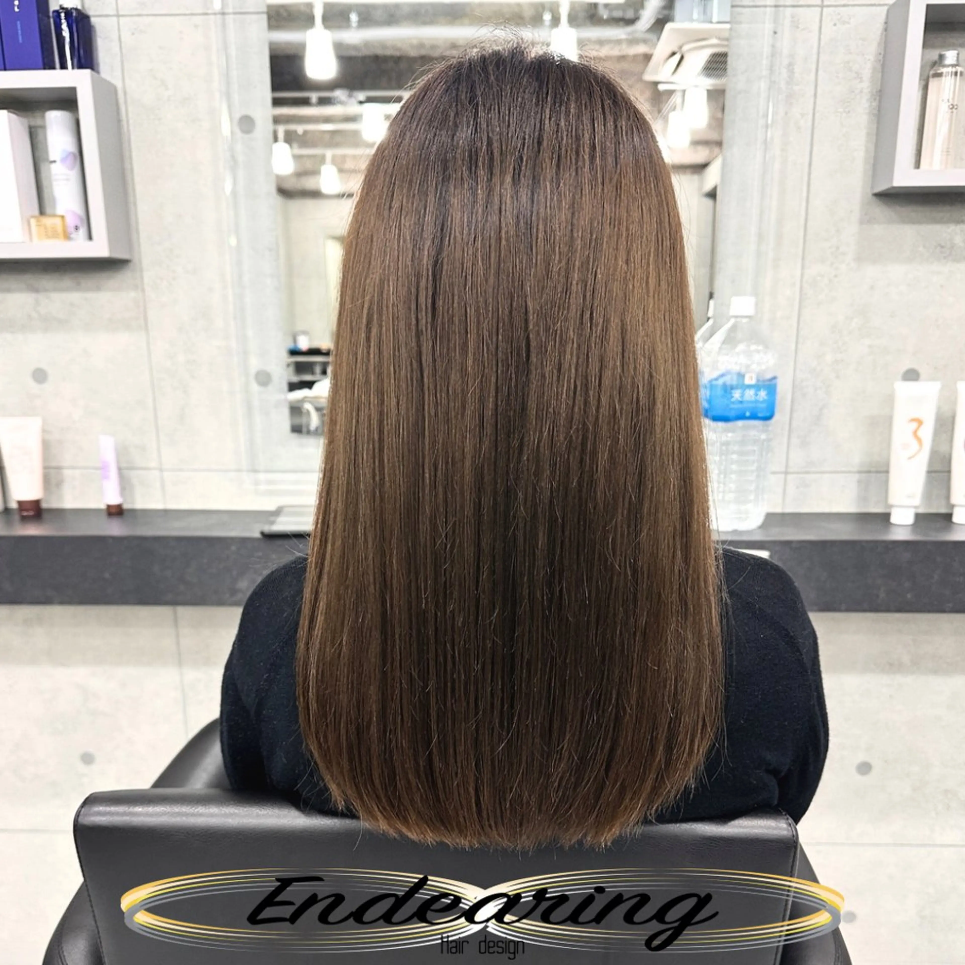 カラー アディクシーカラー ベージュカラー ブリーチ 透明感カラー シルバー ヘアカラー Endearing 銀座/レイヤーカットのヘアスタイル