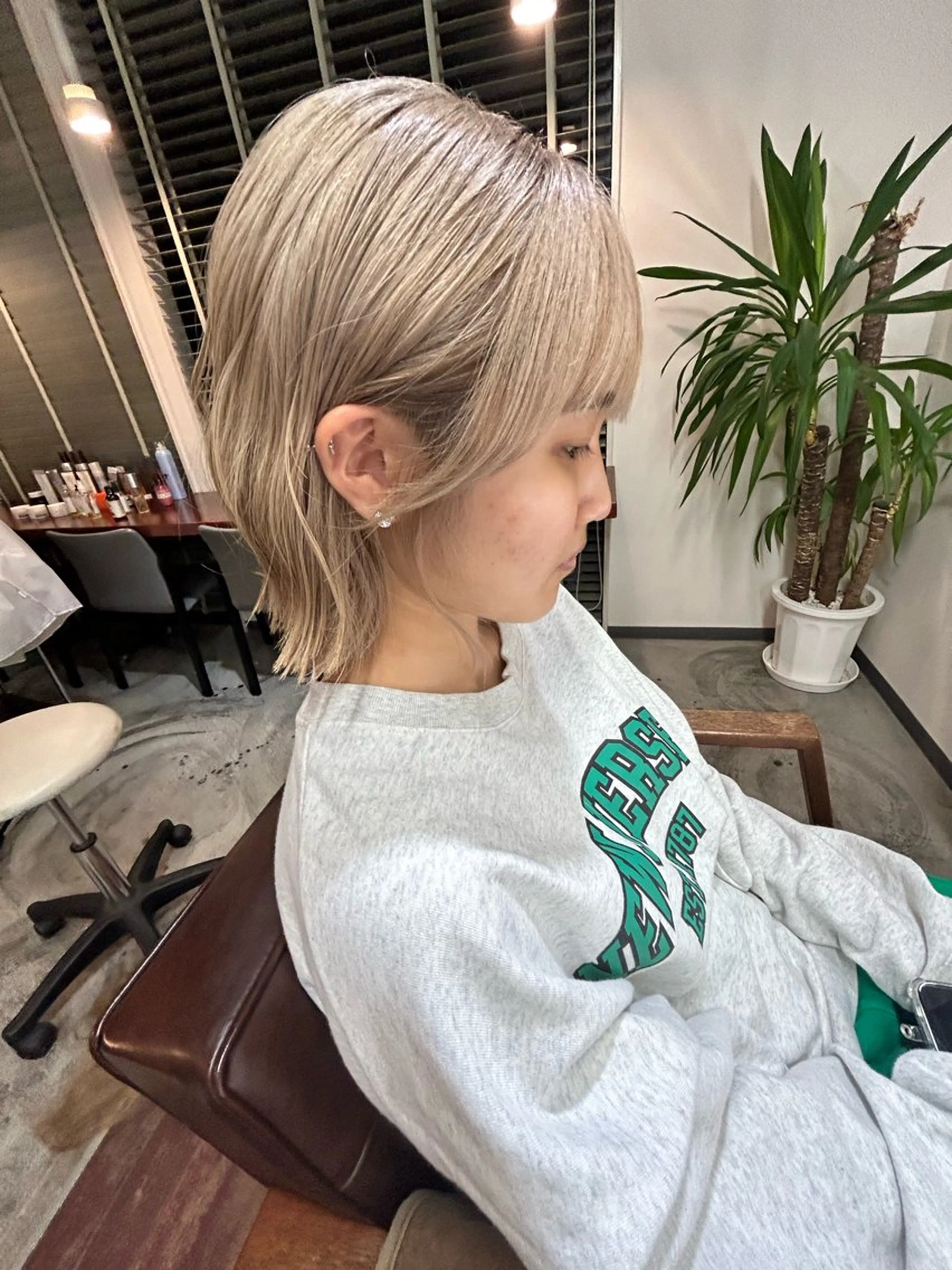 ミディアム Mao 🎀bob Oliveカラー🌿のヘアスタイル