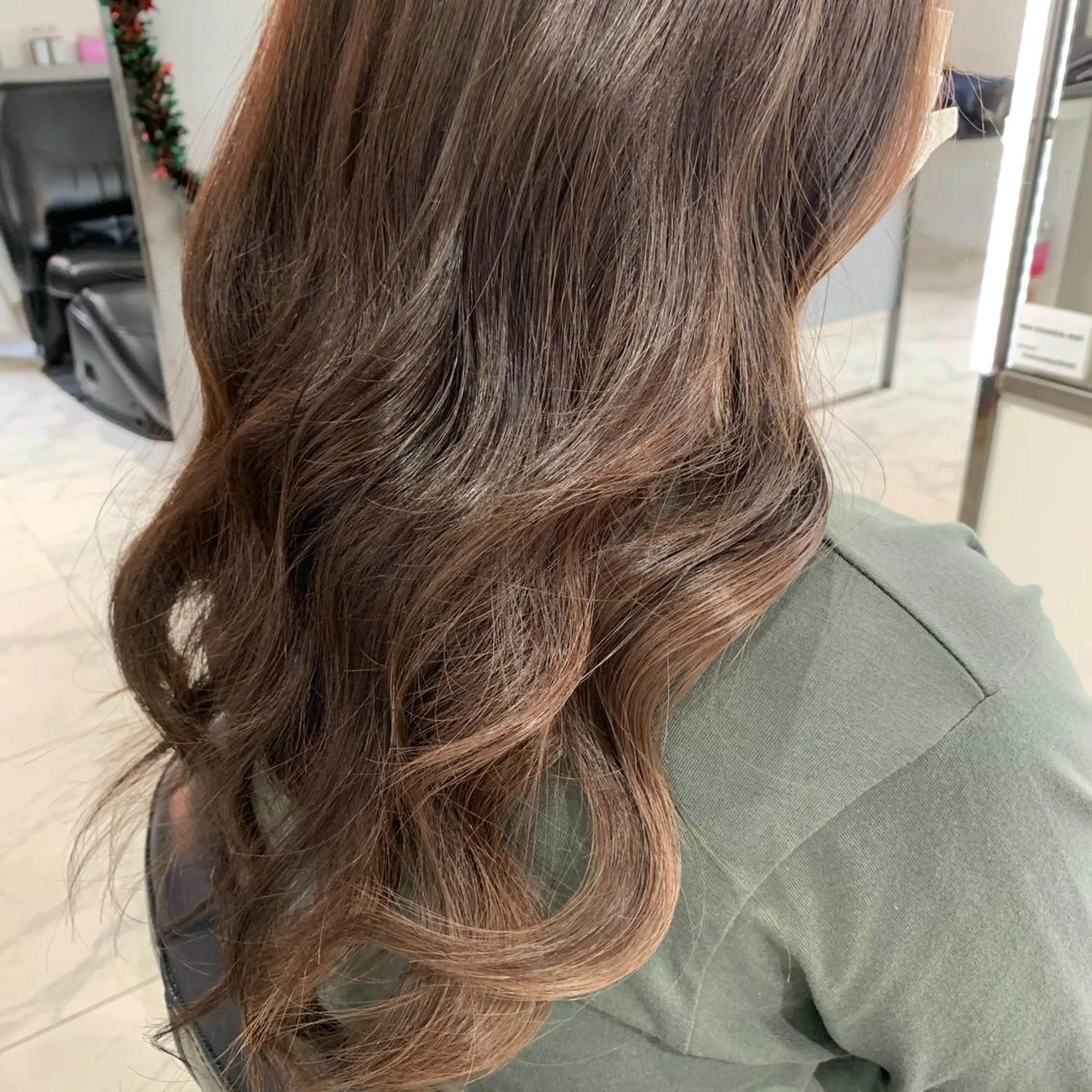 ロング カラー Yuka /ツヤカラー✨のヘアスタイル