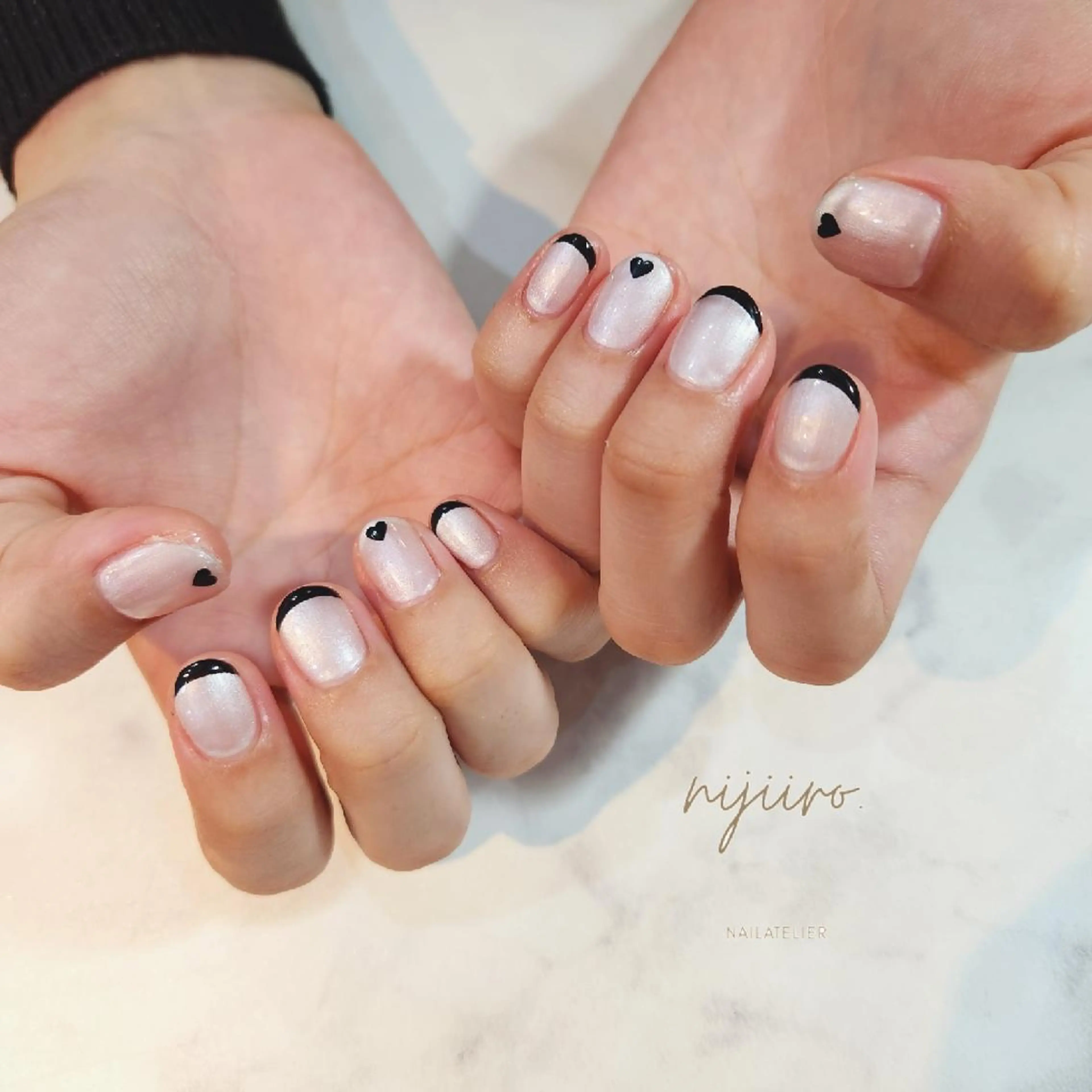ネイル ハンドネイル nailatelier nijiiro.所属・nijiiro🌈 サトウのネイルデザイン