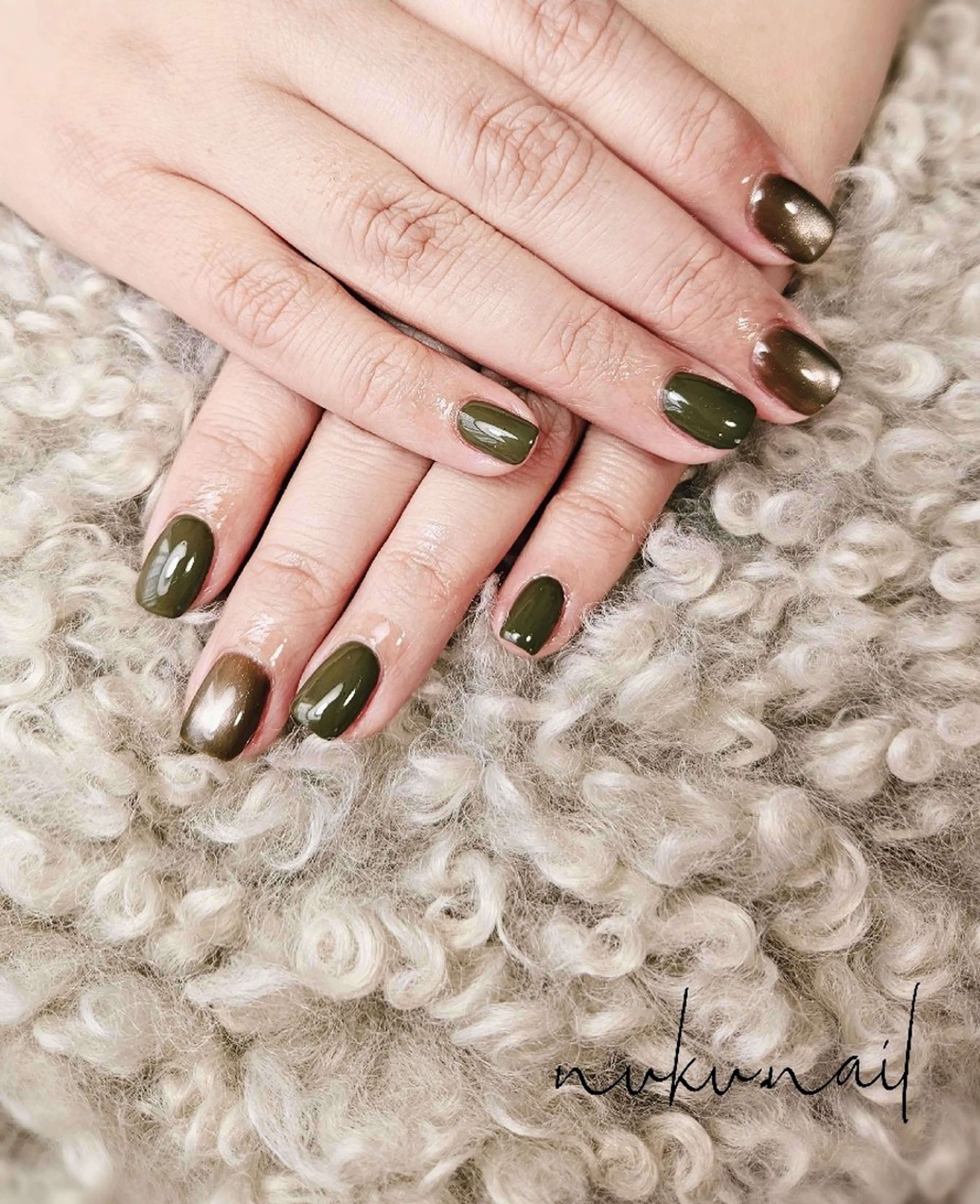 ネイル ワンカラーネイル nuku.nail 　namiのネイルデザイン