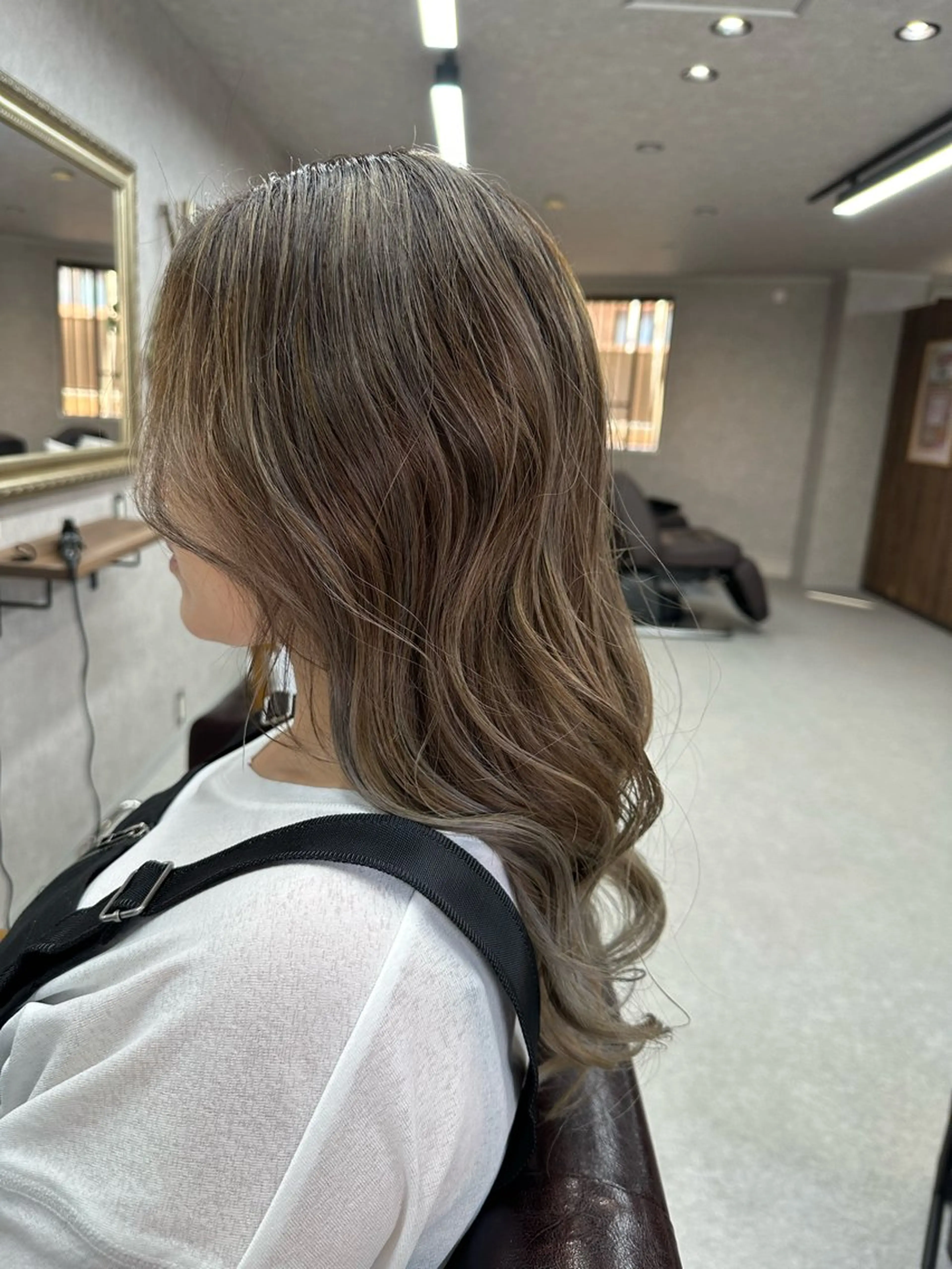 ロング カット ヘアカラー トリートメント Lien 深井店のヘアスタイル