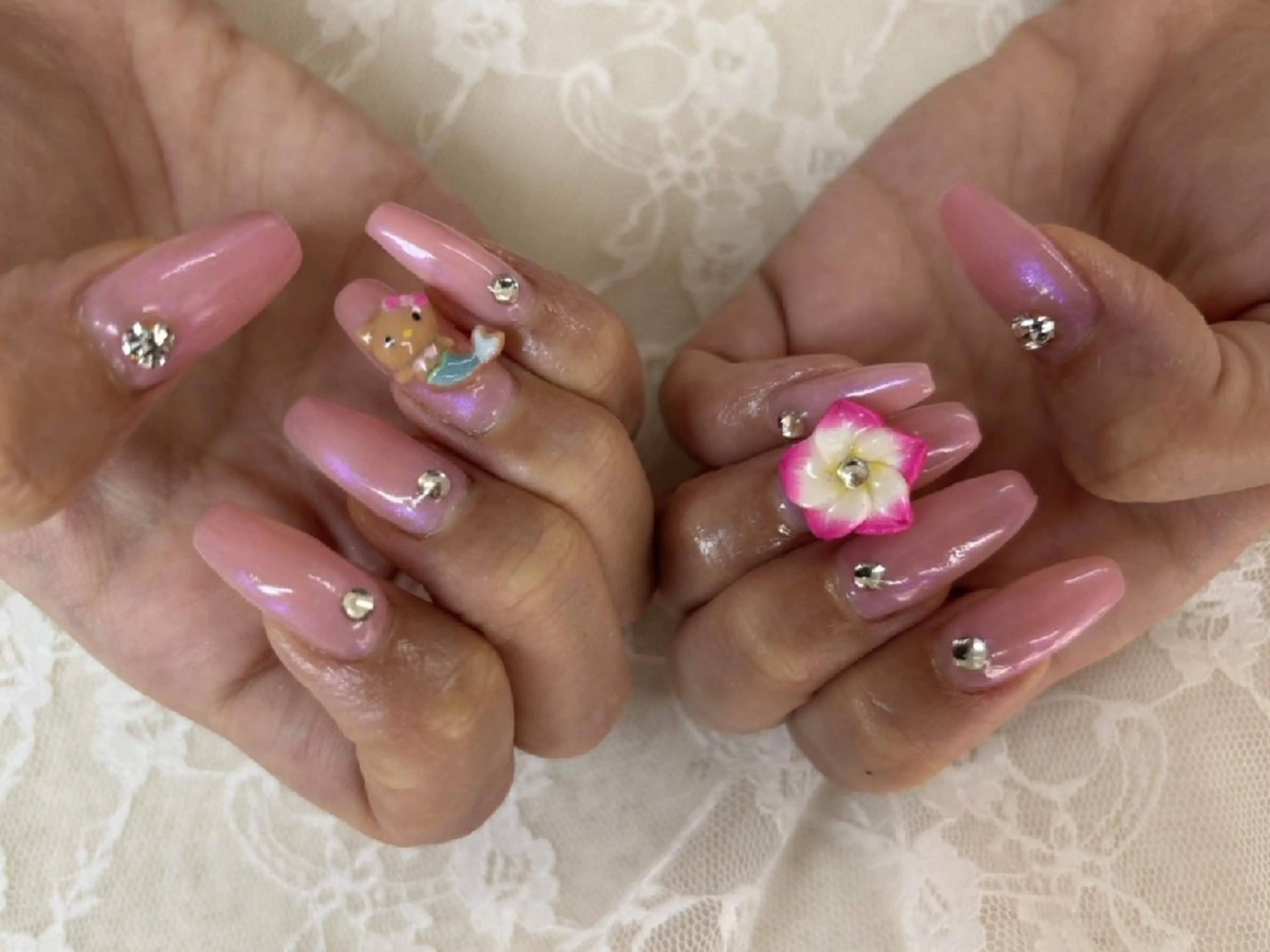 ネイル ミラーネイル ピンク ワンホンネイル ハンドネイル ハンドケア 心斎橋Salon Epokkuのネイルデザイン