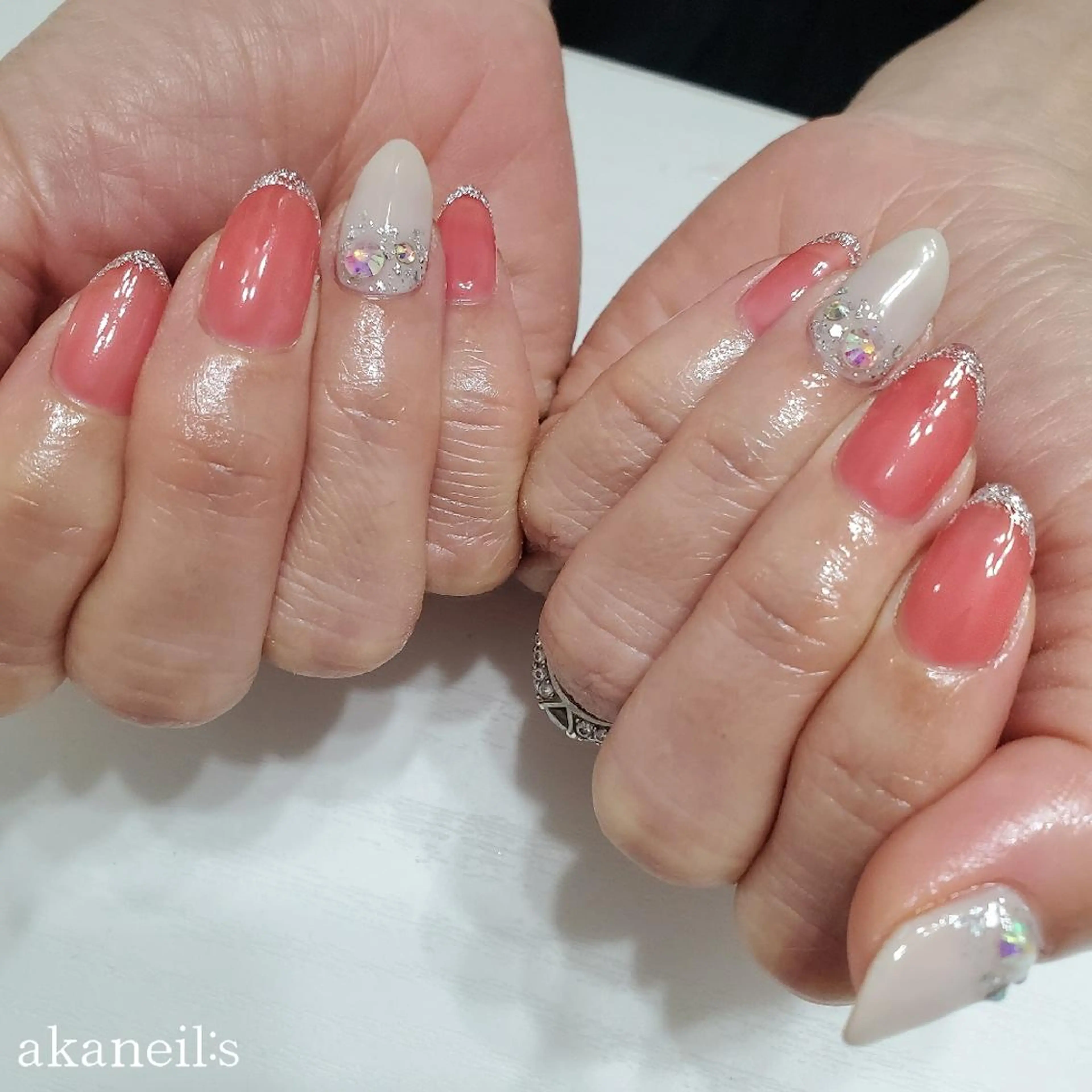 ネイル フレンチネイル ラメ(グリッター) ピンク 【akaneils】 アカネのネイルデザイン