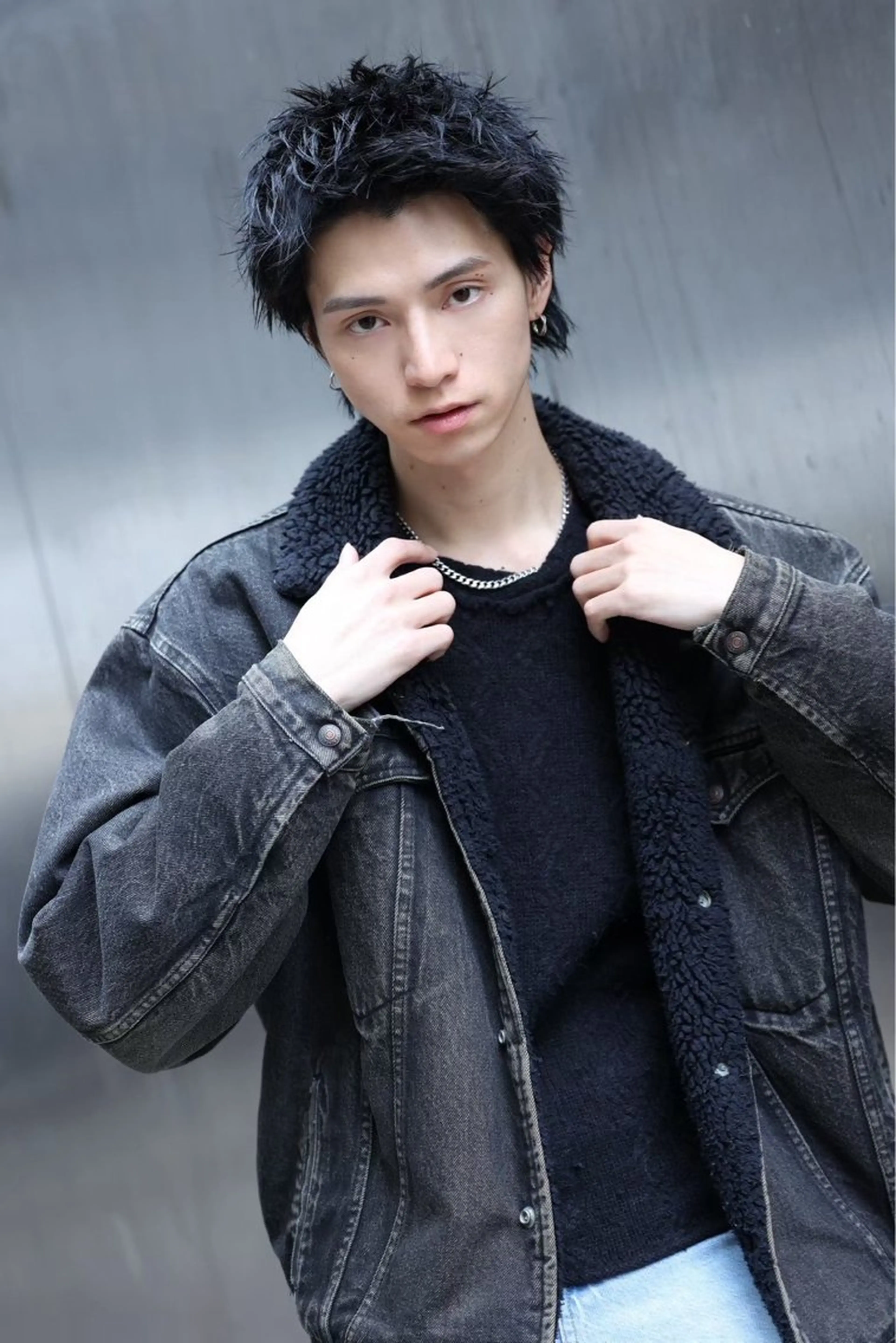 ショート パーマ メンズ メンズバレイヤージュ シャドウパーマのヘアスタイル