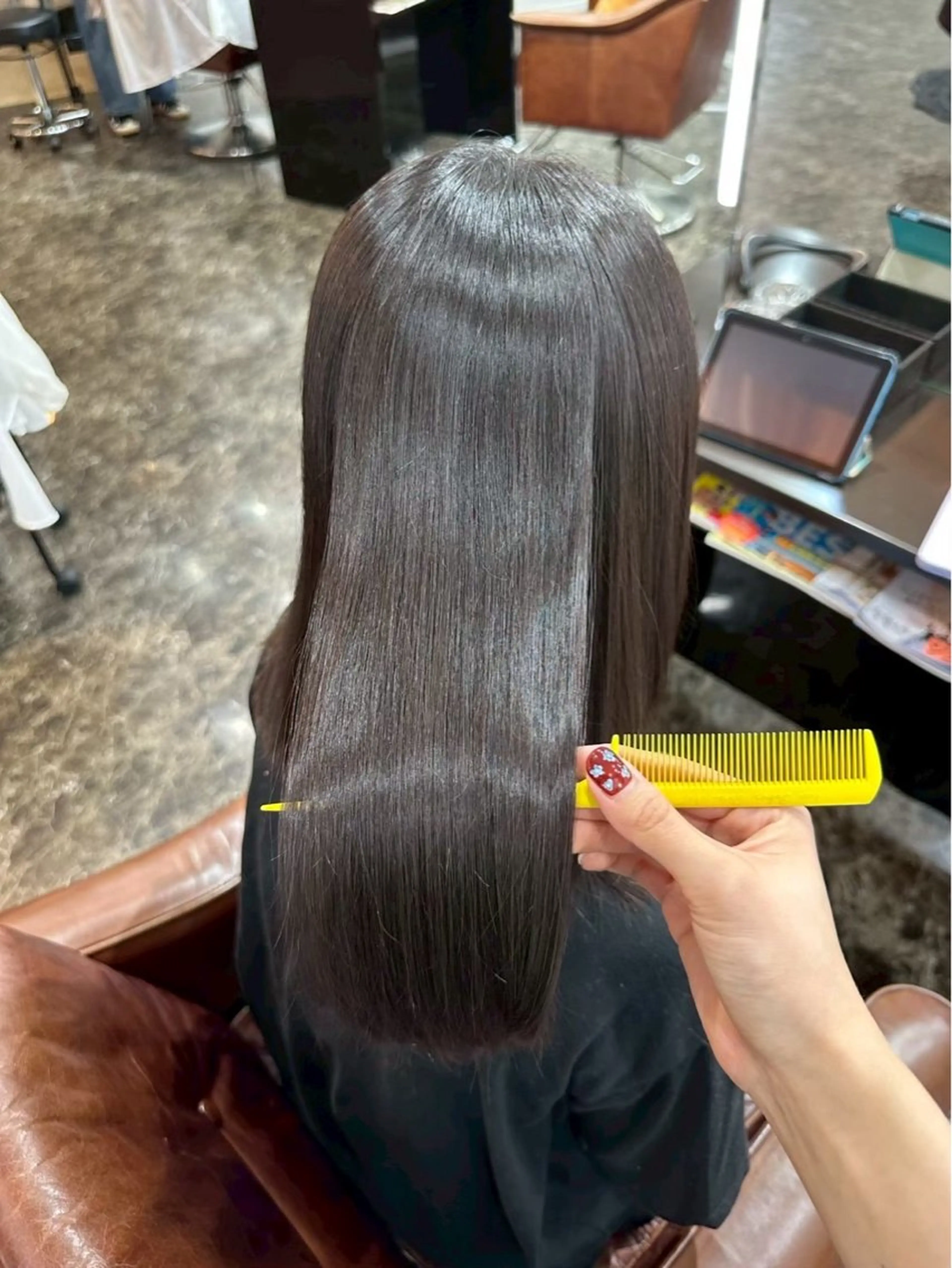 ロング 縮毛矯正 西垣 沙也加のヘアスタイル