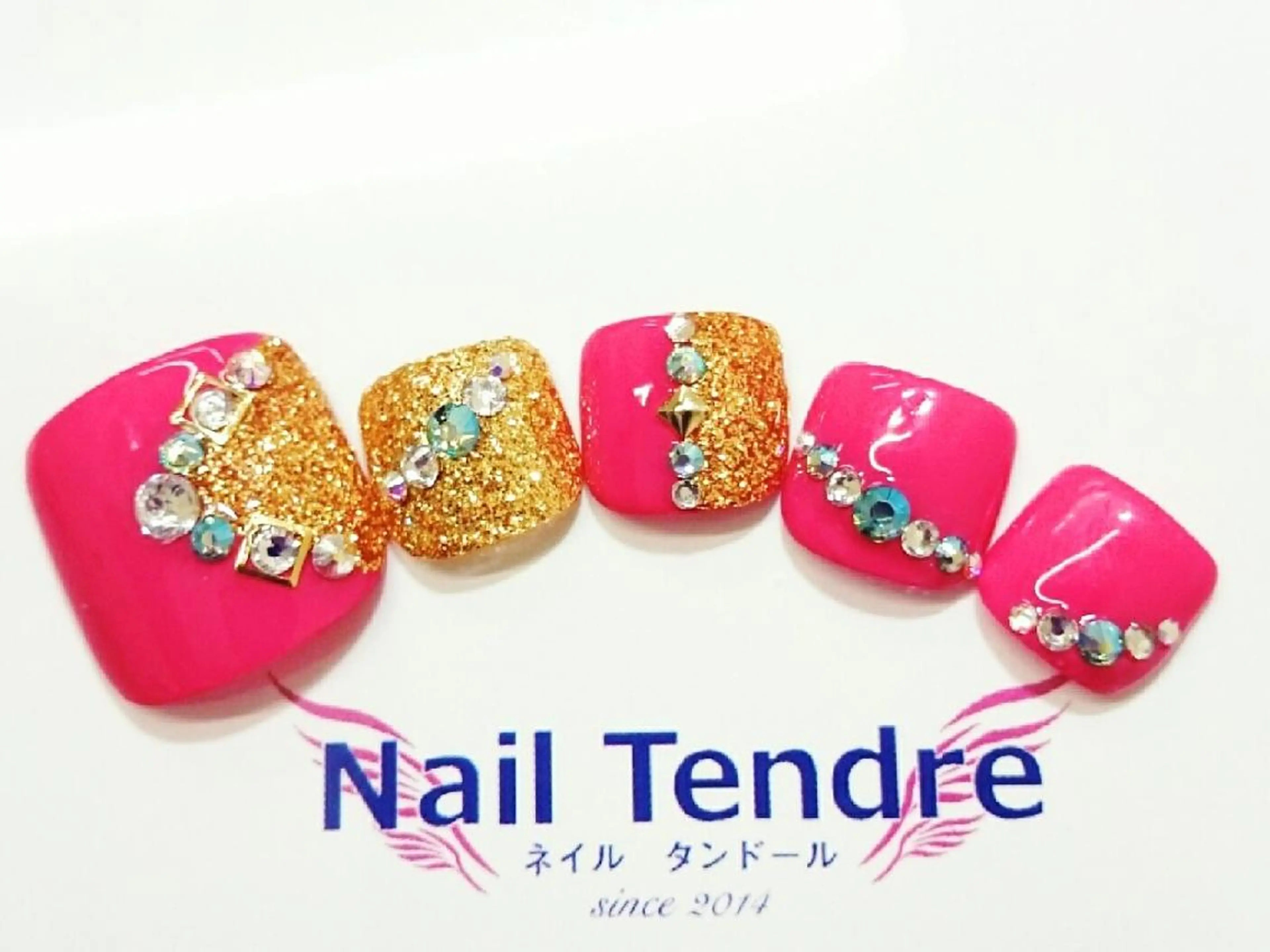 ネイル アートネイル ジェルネイル ソフトジェル ストーンネイル フットネイル Nail  Tendreのネイルデザイン