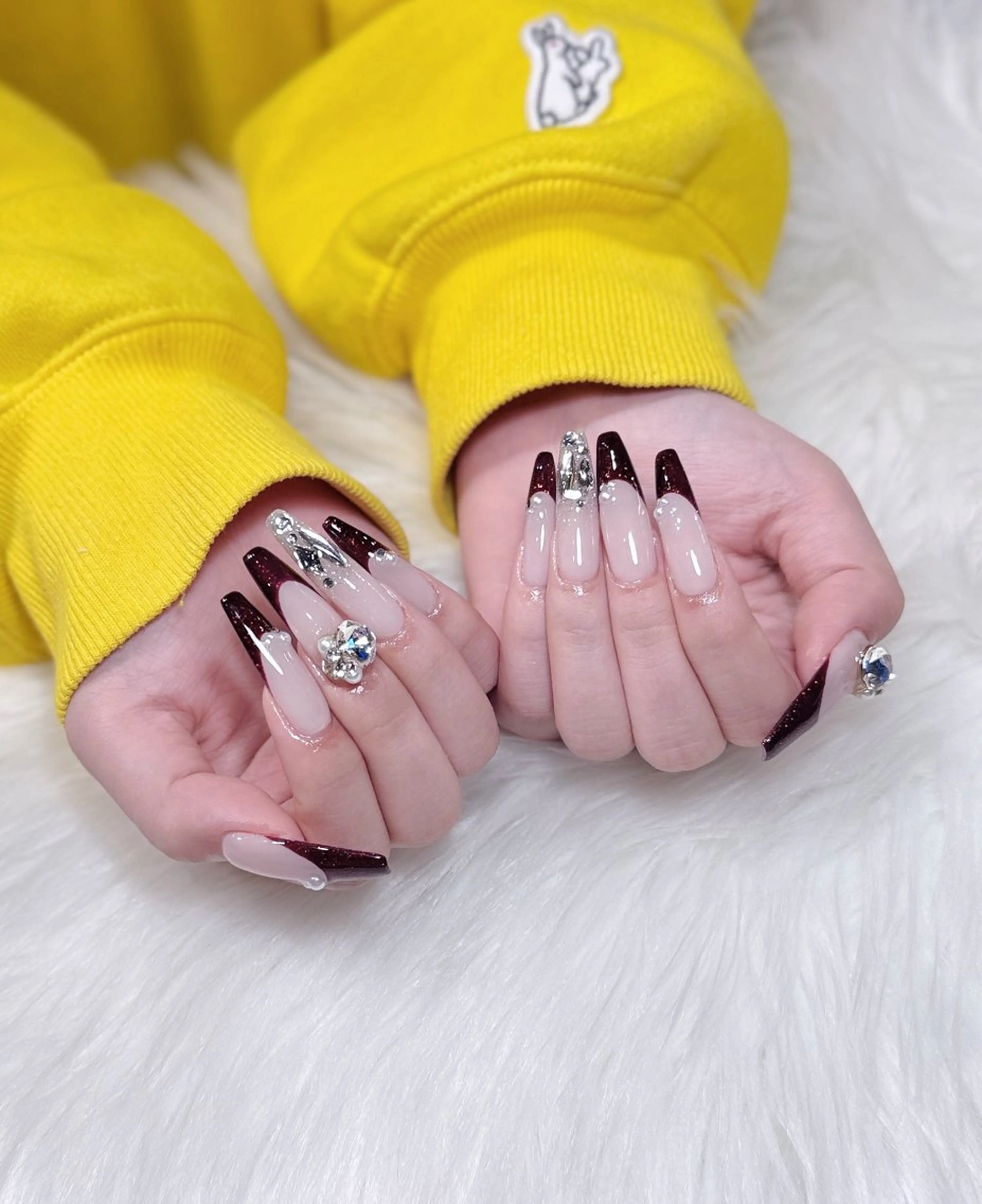 ネイル アートネイル オーロラネイル ジェルネイル 韓国ネイル ロングネイル ハンドネイル Nichi Nailsのネイルデザイン