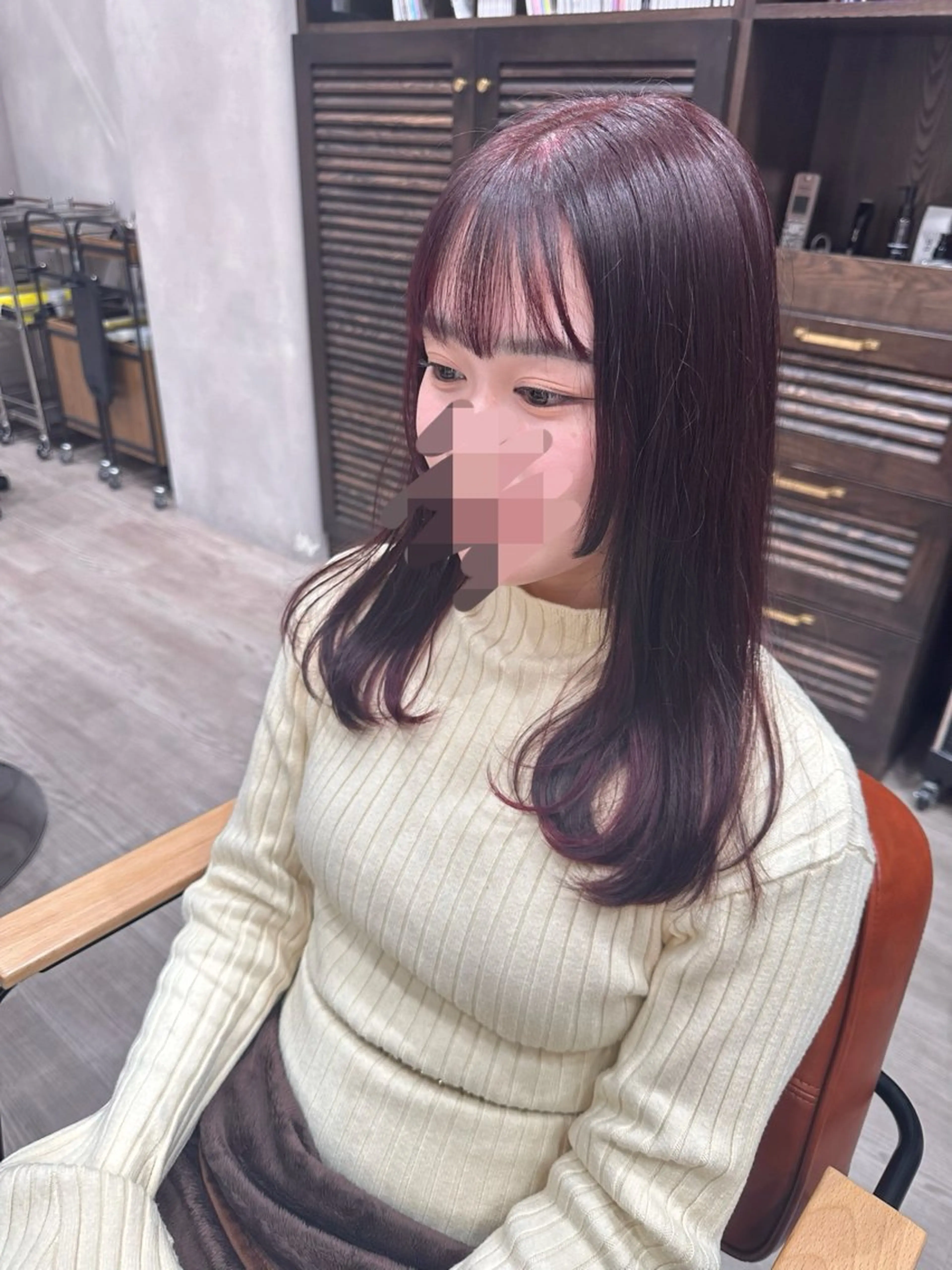 ロング カラー レッドカラー 姫カット 古川 真衣のその他イメージ