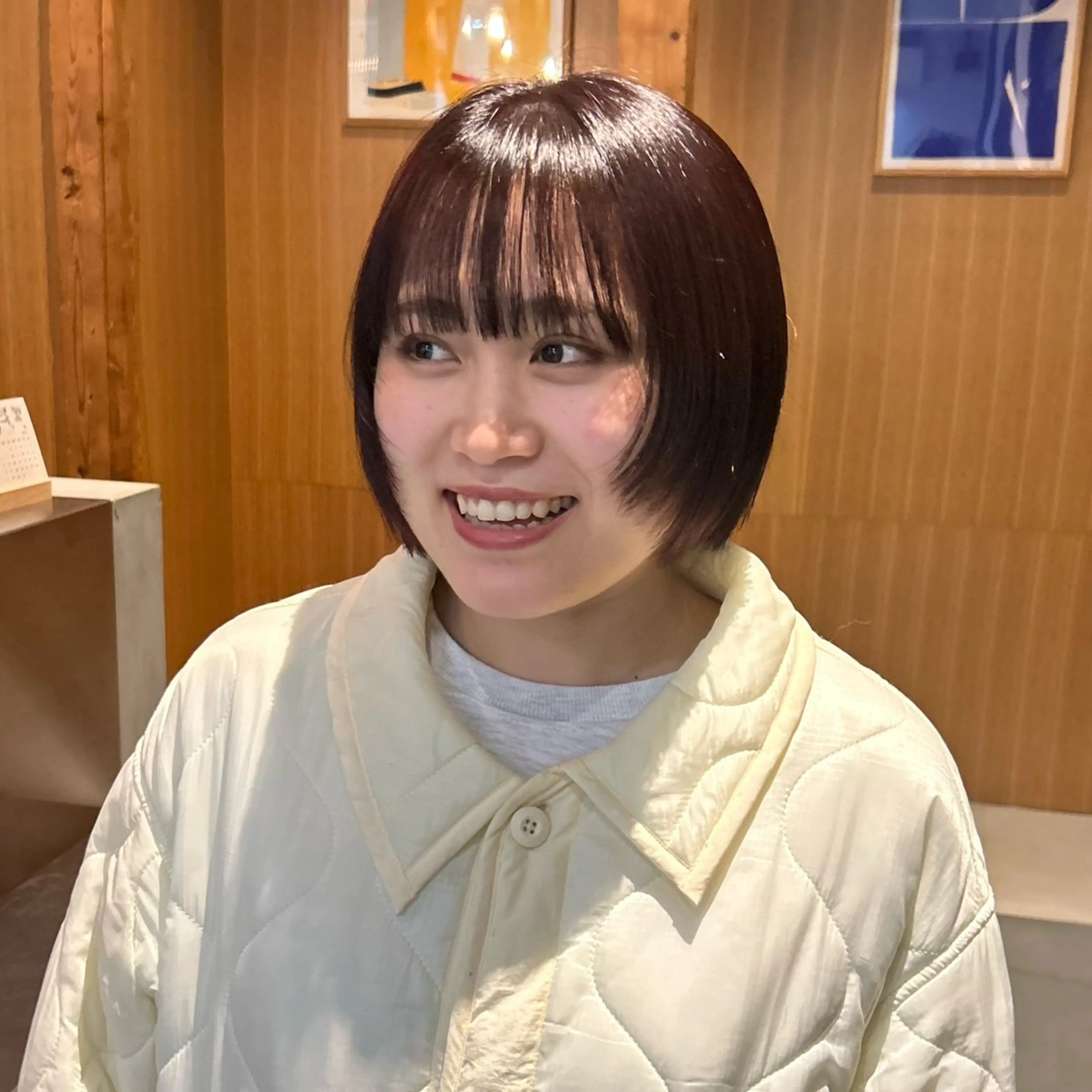 ショート カラー ヘアカラー MUKU リカのヘアスタイル