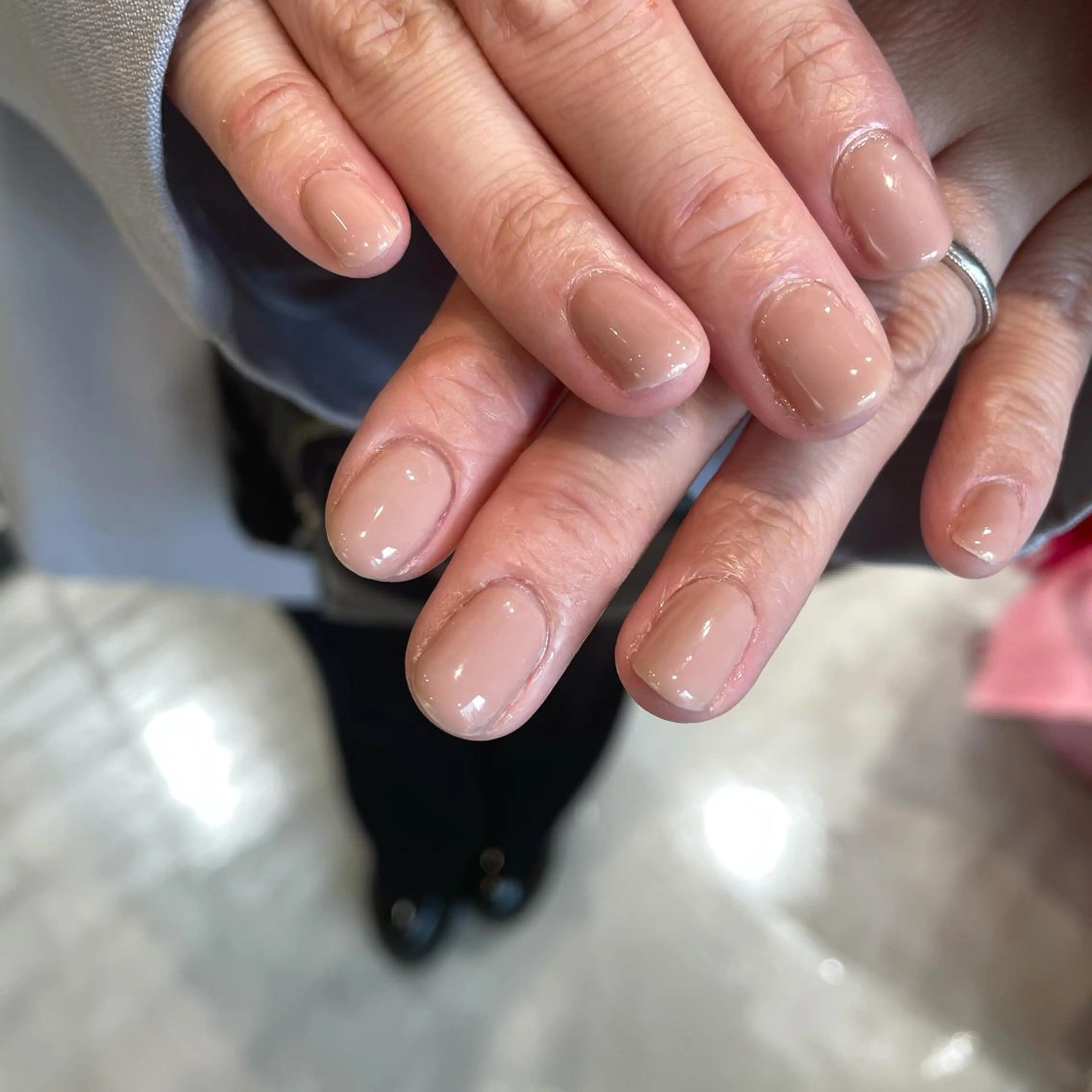 ネイル ハンドネイル 淡色ネイル 🎀moeのネイルデザイン