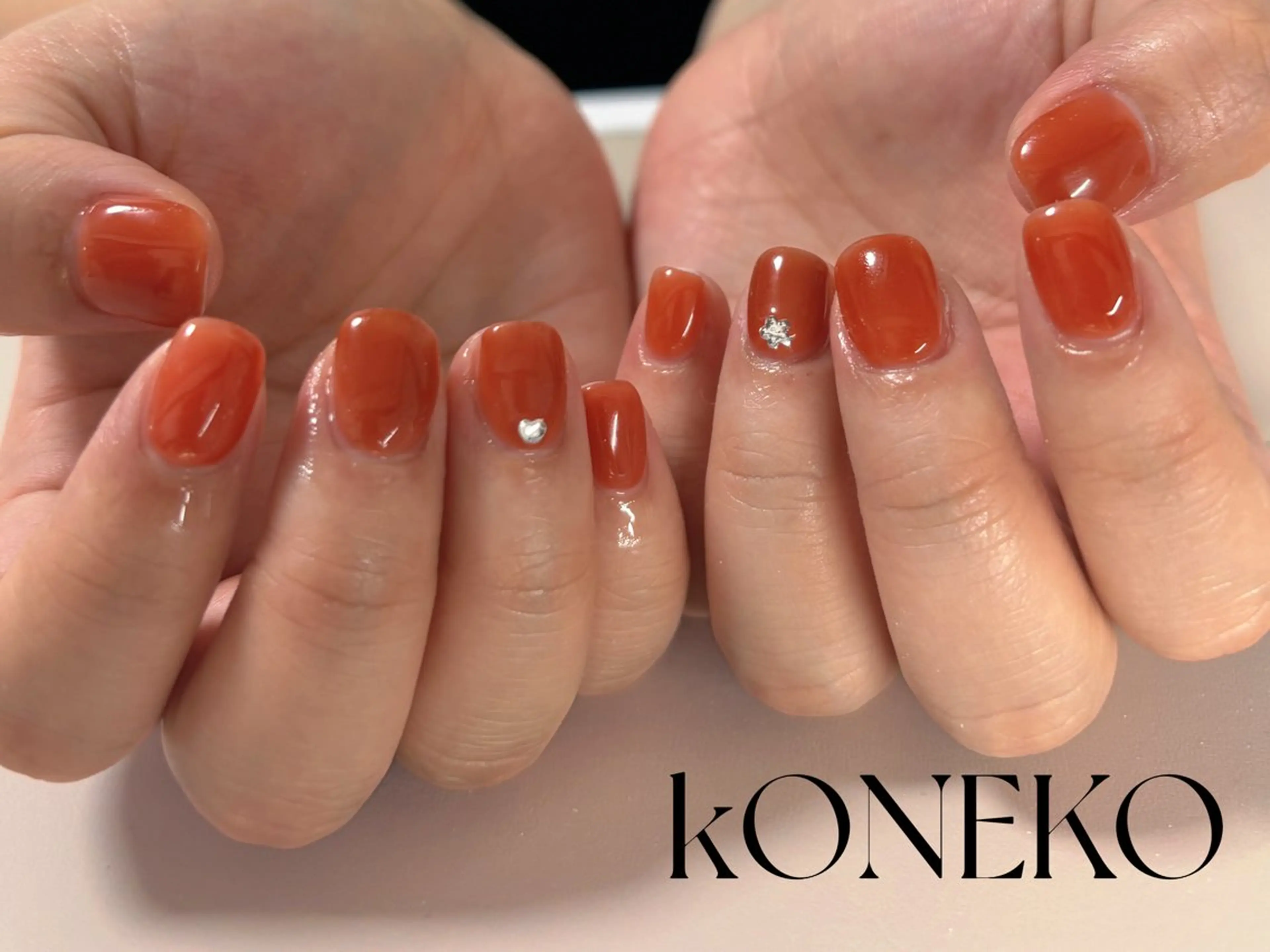 ネイル ハンドネイル コネコ ネイルサロンのネイルデザイン