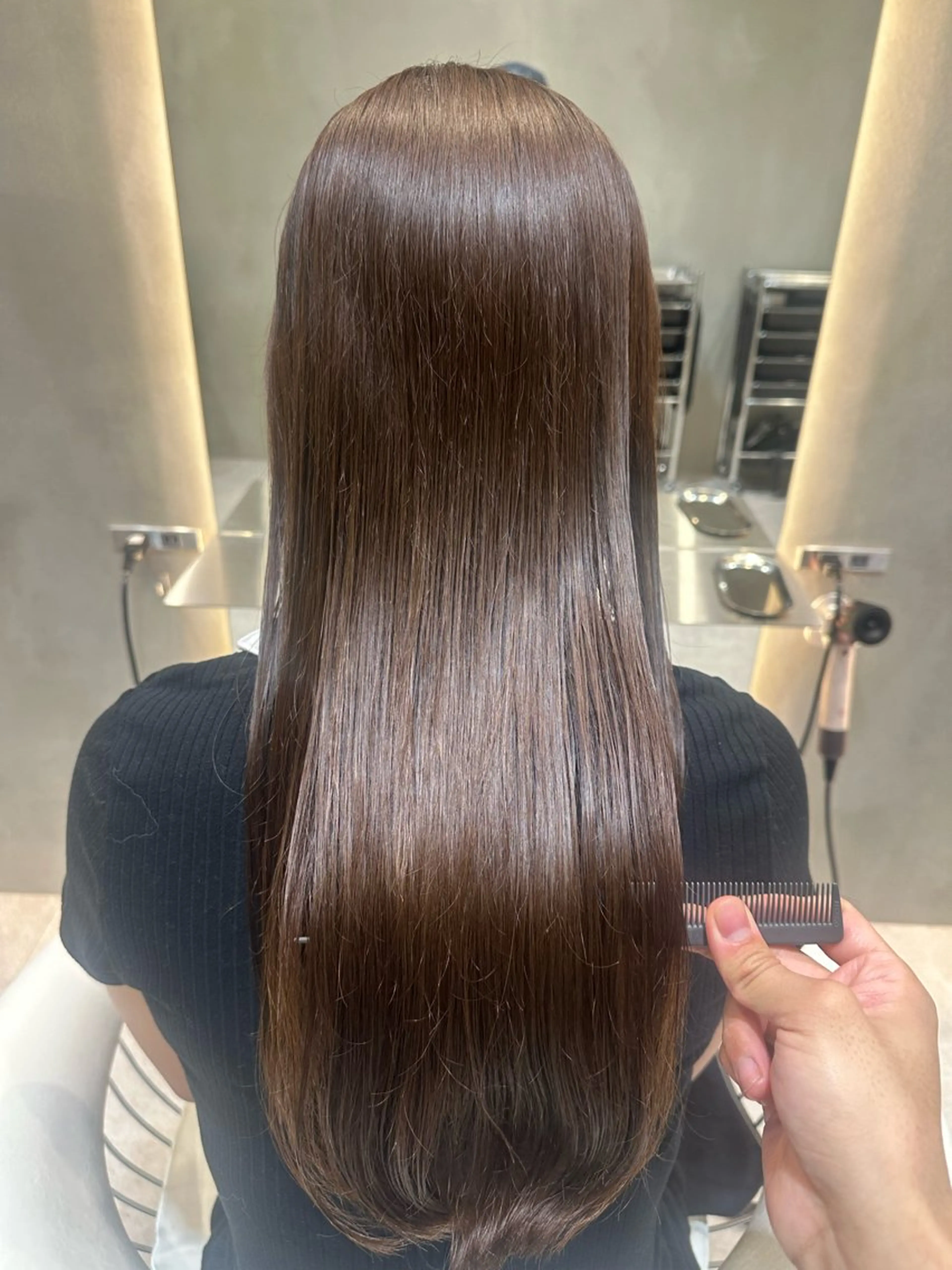 ロング 透明感カラー/伊藤 陸/soigneのヘアスタイル