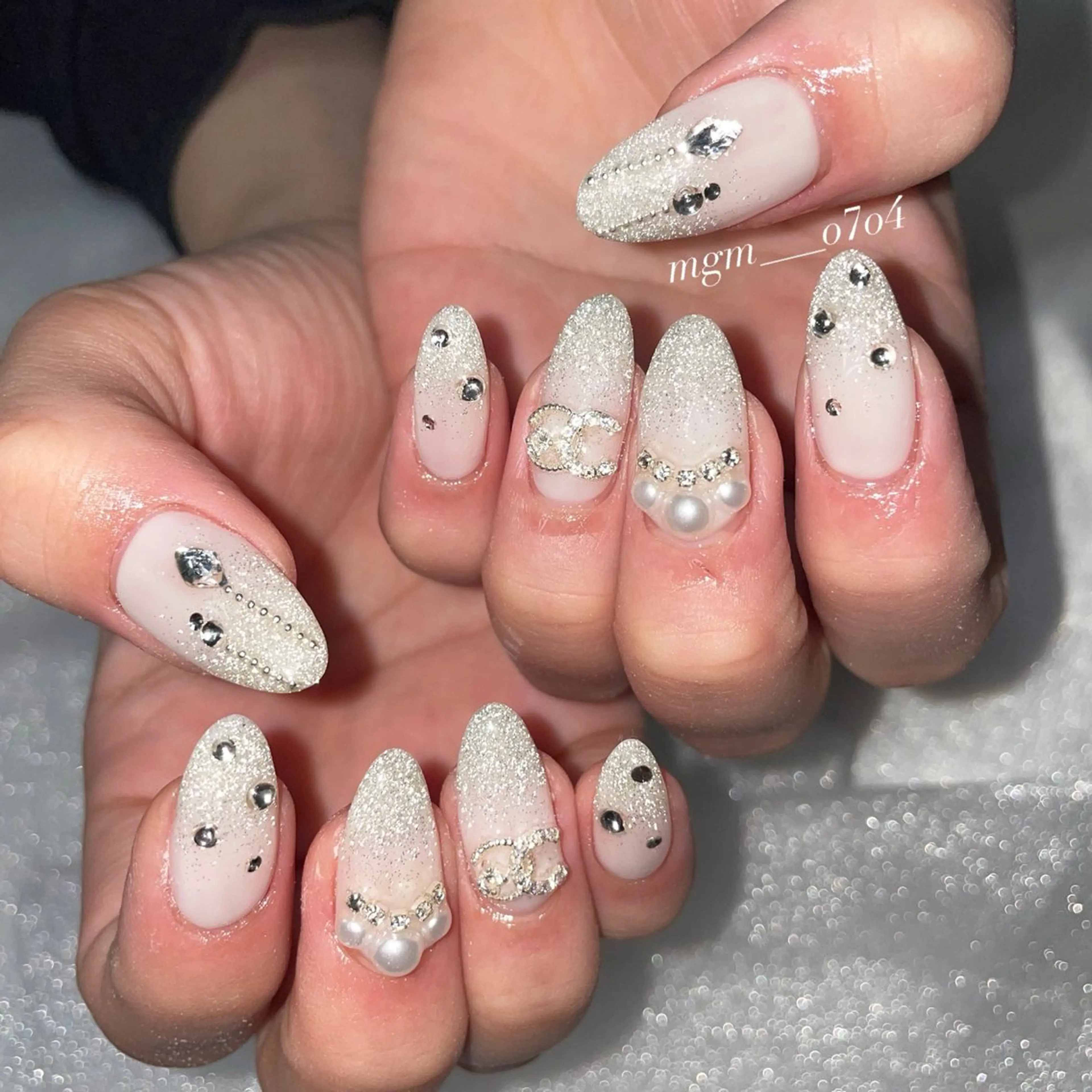 ネイル ハンドネイル ハンドケア MoON...❤︎ MeGuのネイルデザイン