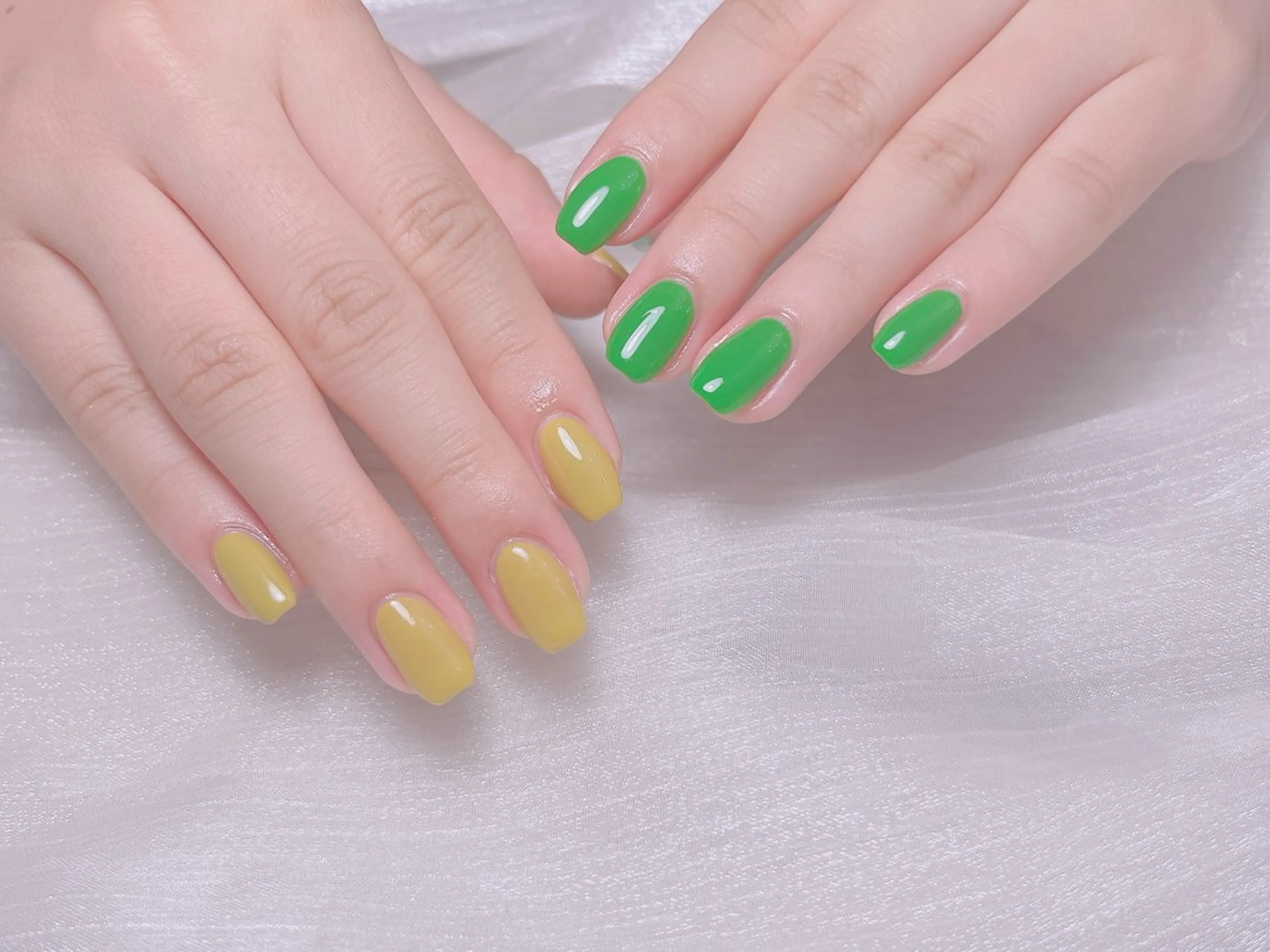 ネイル ハンドネイル KARI ネイルサロンのネイルデザイン