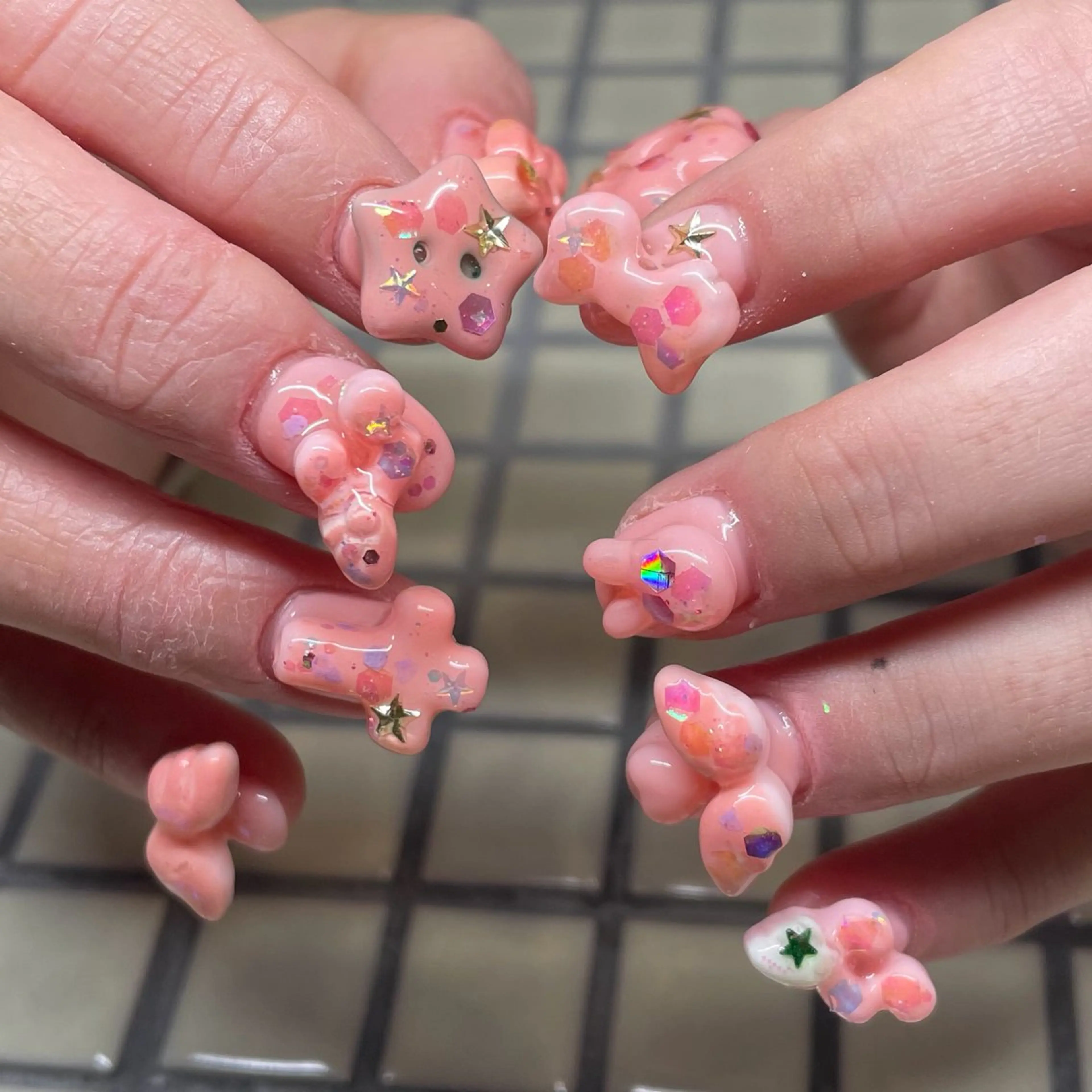 ネイル ー 葉のネイルデザイン