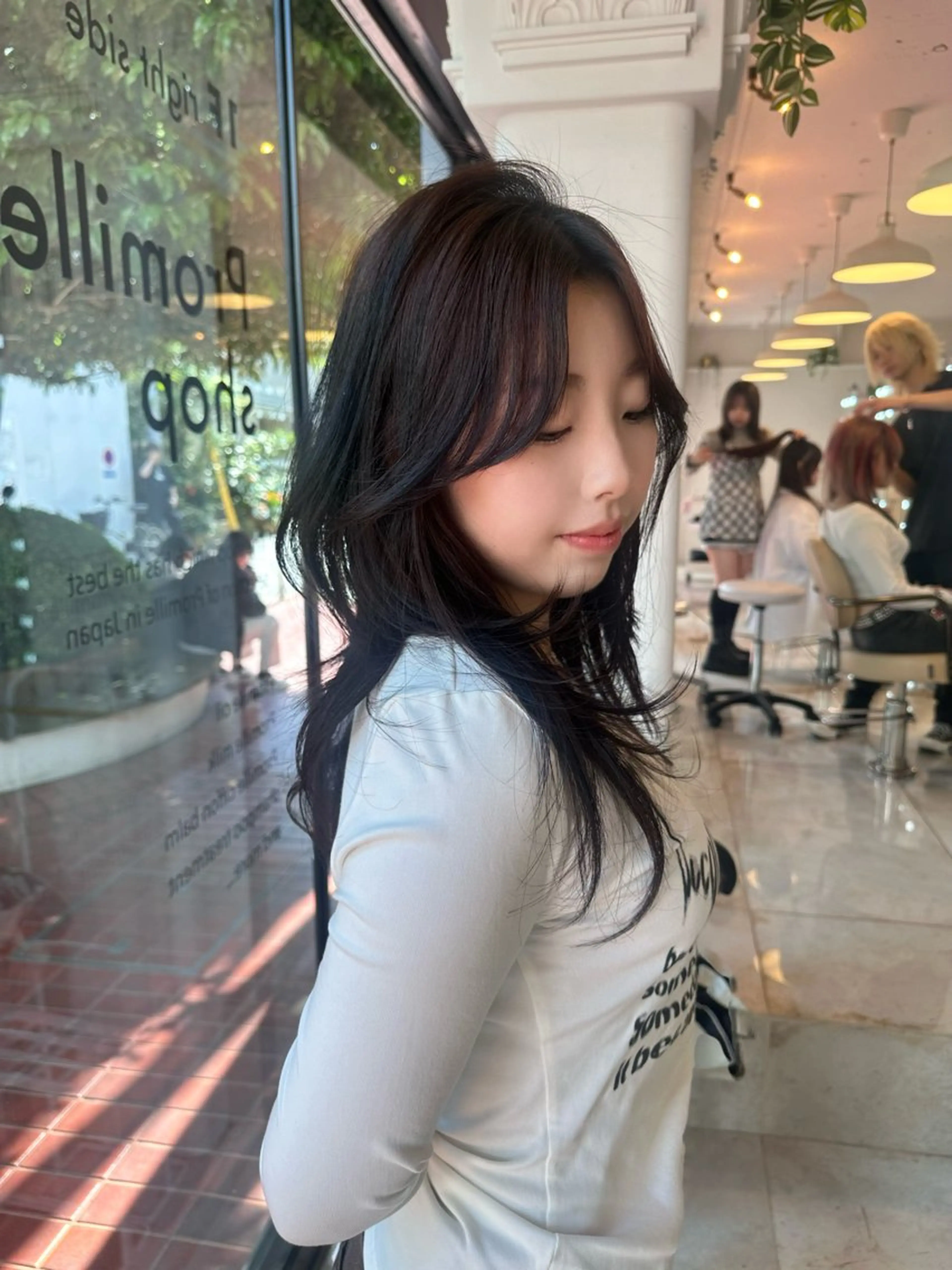 RiA/レイヤーカッ ト/ハッシュカットのヘアスタイル