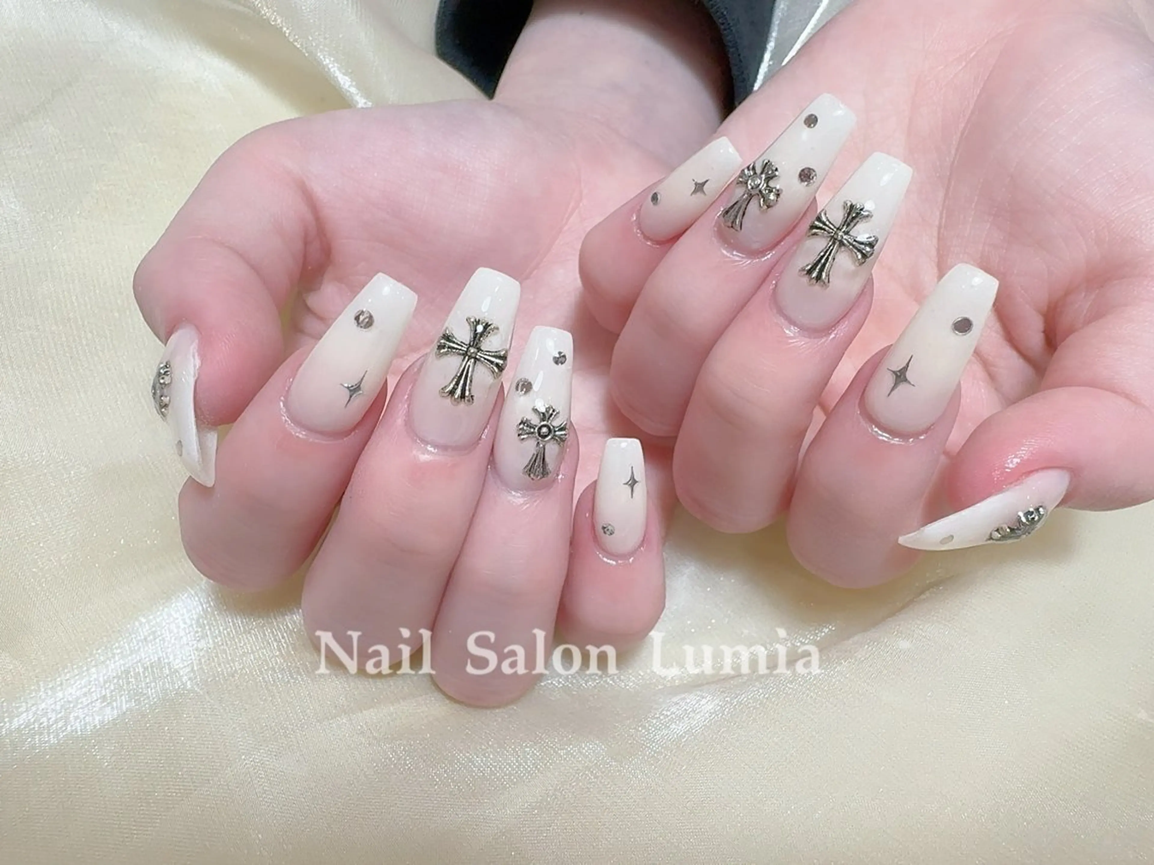 ネイル ネイルサロン ルミア Lumia 店長のネイルデザイン